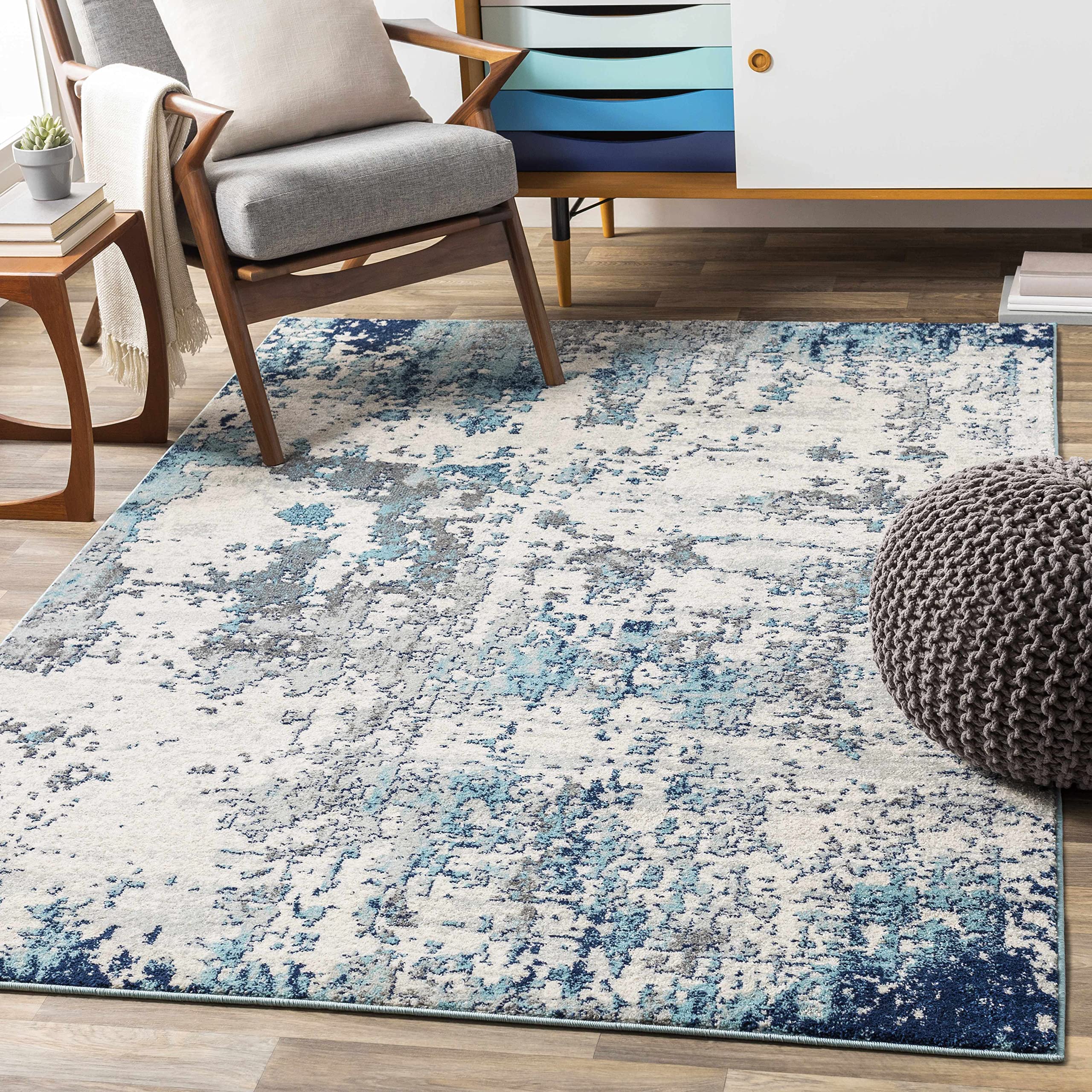 Hauteloom Beverly Modern Blue and Gray Area Rug 6'7
