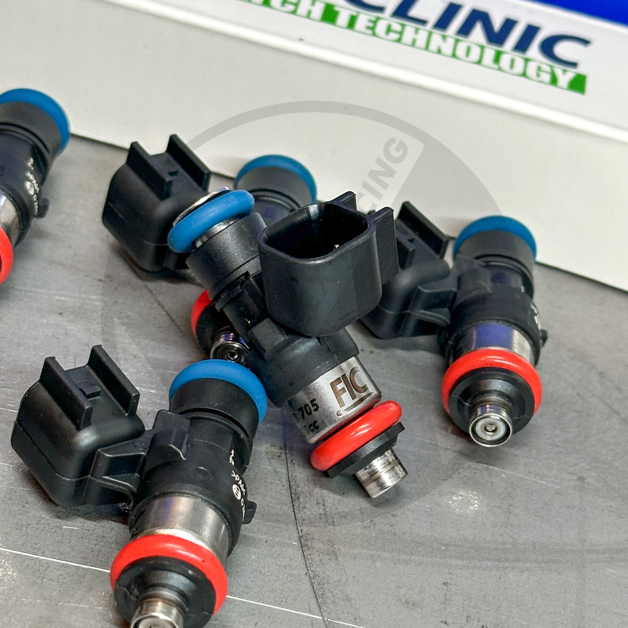 FIC 660cc High Impedance Fuel Injectors for GM LS3 LS7 LSA L76 L92 L99 Engines - Performance Upgrade for Racing, Tuning & High-Performance Street Cars