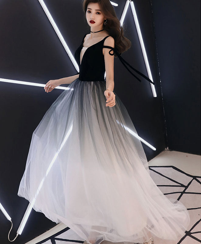 Elegant Black Tulle Long Prom Dress for Women - Formal Evening Gown for Homecoming, Ball, and Special Occasions