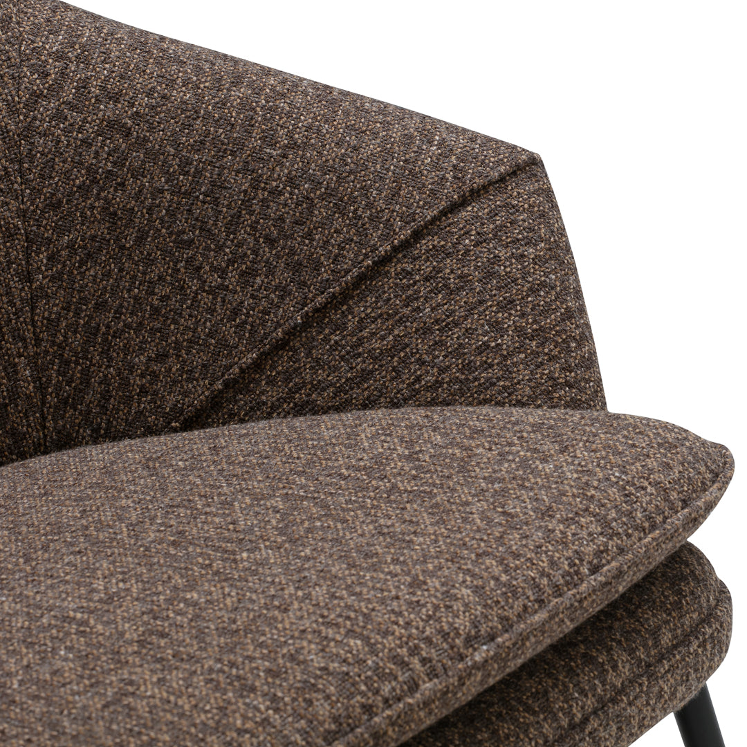 365 North Hug Chair Wendelbo - Modern Lounge Chair for Living Room, Bedroom & Office - Comfortable Scandinavian Design for Relaxing & Reading