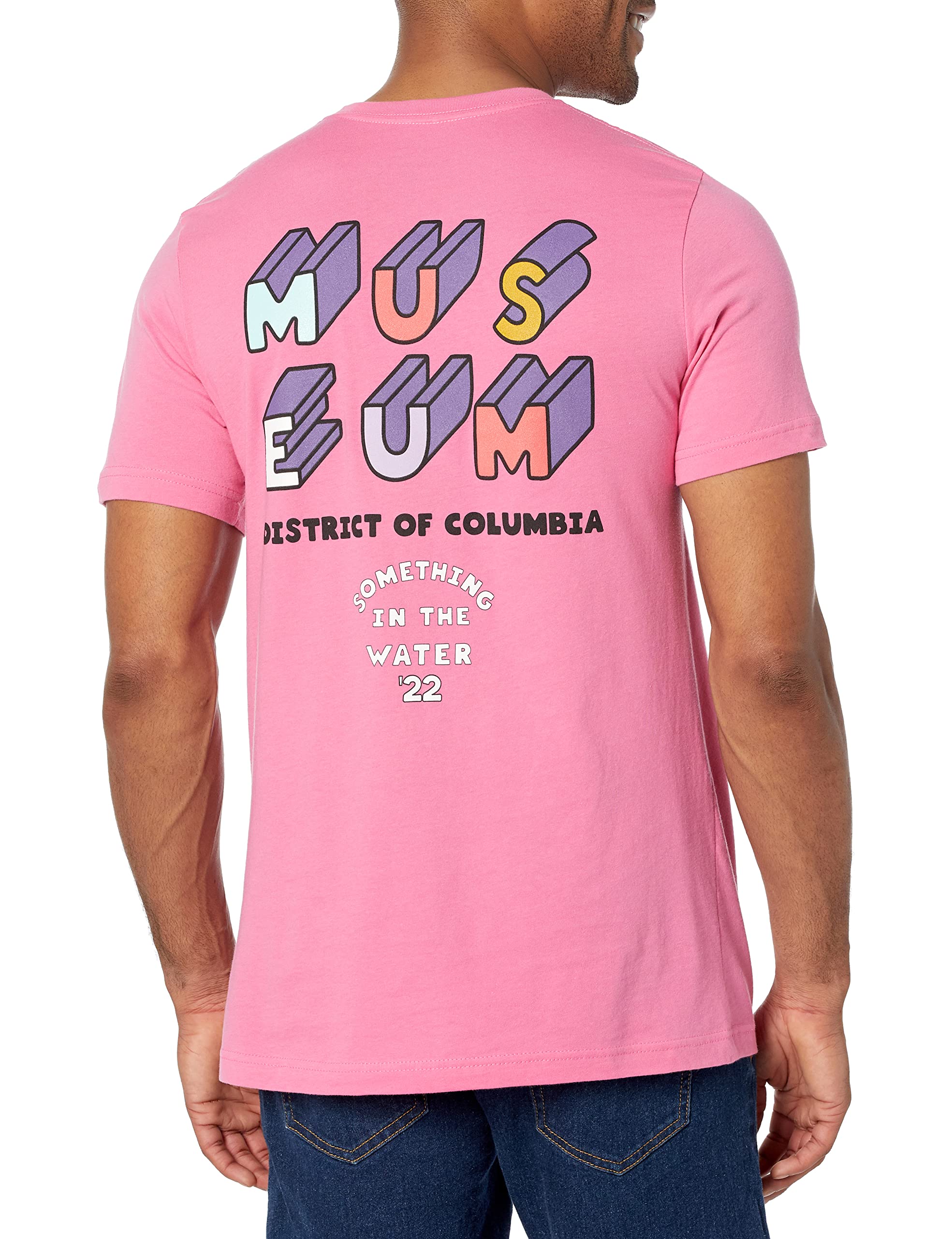 Museum x Madness Logo Tee - 潮流博物馆联名短袖T恤，适合日常穿搭、街头风格与休闲聚会