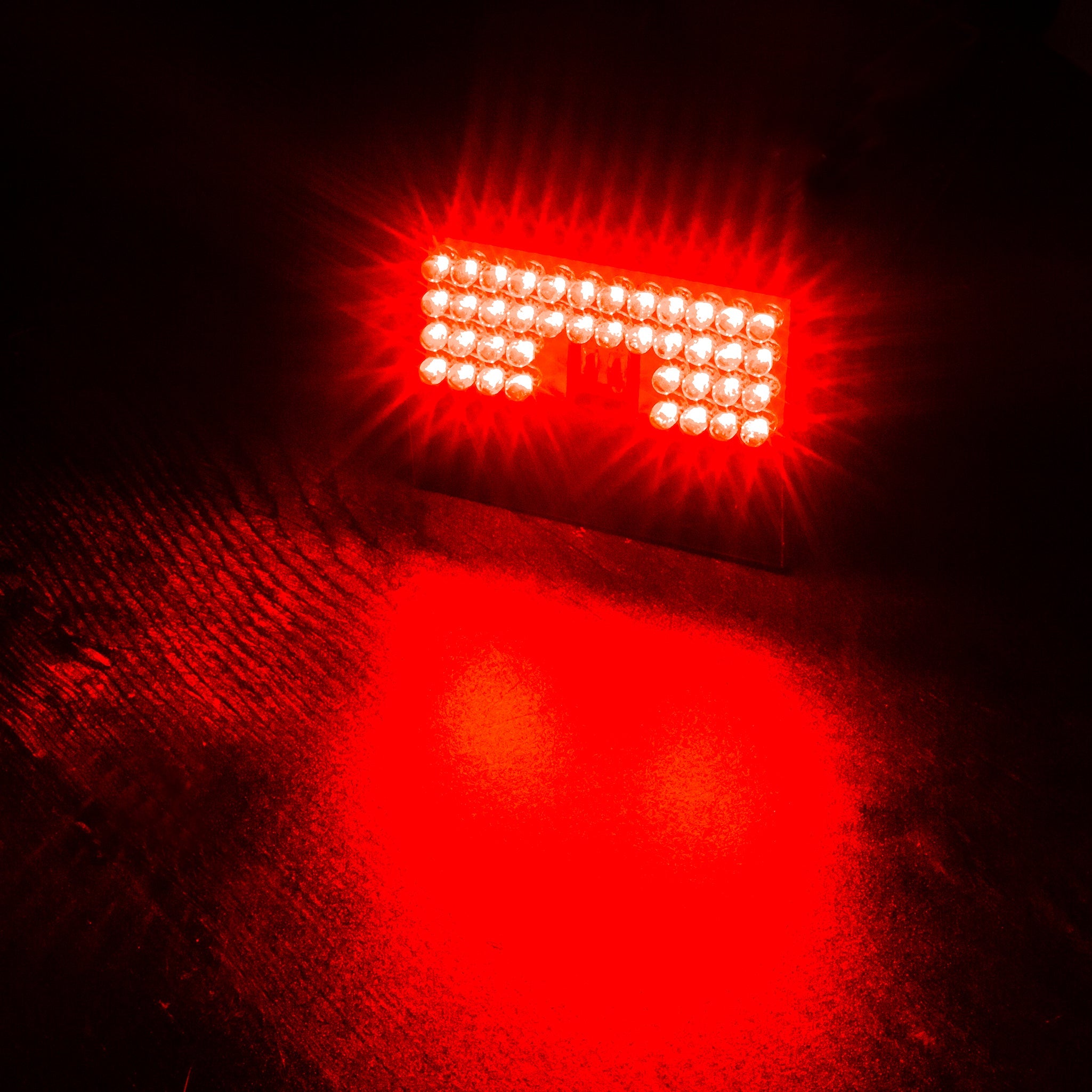 Smoked LED Rear Fender Tip Light for Harley Davidson Motorcycles - Waterproof Brake Light with Bright 12V Bulbs for Night Riding Safety & Custom Bike Styling