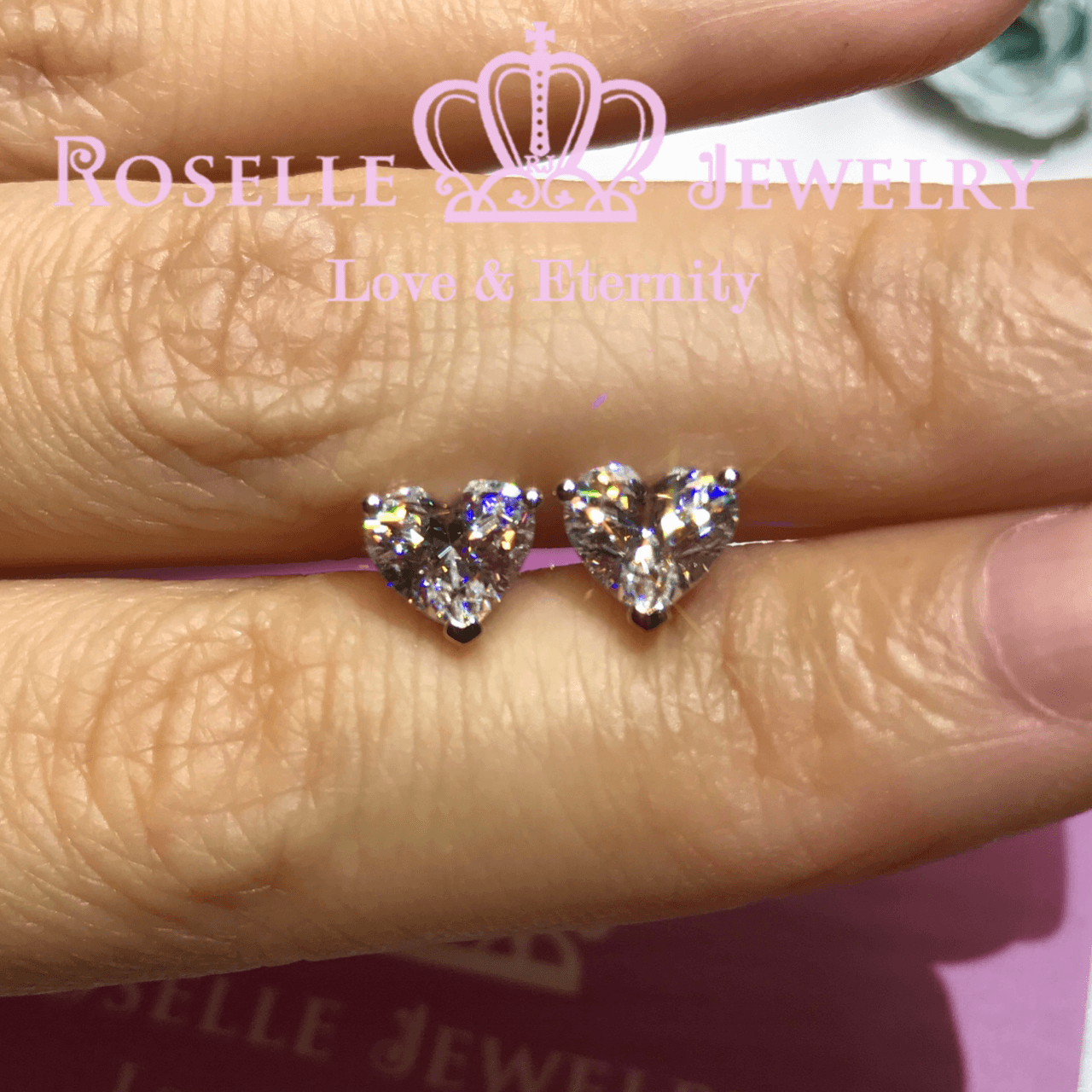 Happy Heart Shape Stud Earrings - Dainty Gold/Silver Valentine's Day Gift for Her - Perfect for Anniversary, Birthday & Romantic Occasions