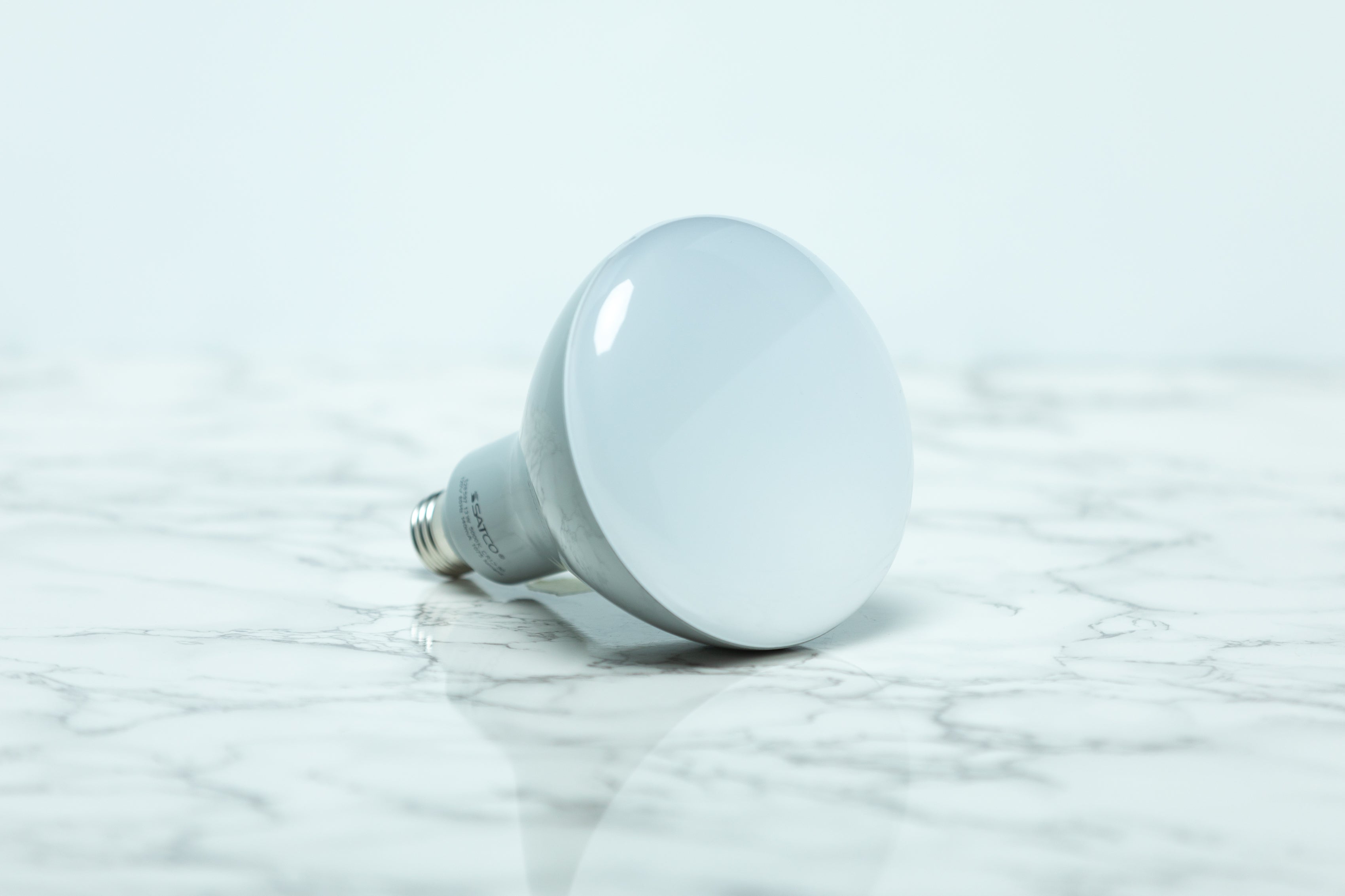 Satco Recessed Can LED Light Bulb - Energy Efficient Dimmable Downlight for Home & Office Lighting - Perfect for Kitchens, Bathrooms, and Hallways