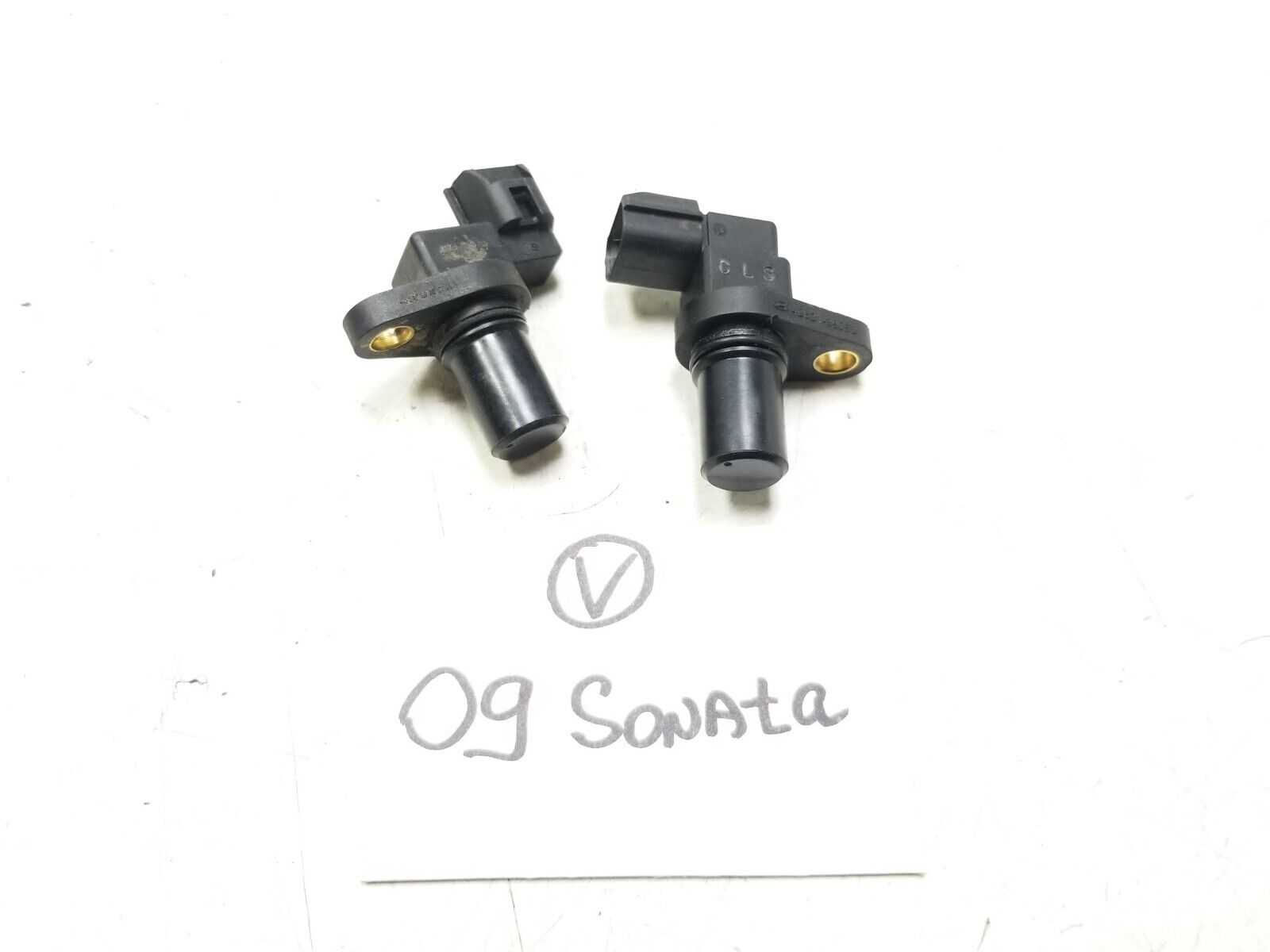 Hyundai Sonata 2.4L Automatic Transmission Input Output Speed Sensor OEM 06-10 - Perfect for Transmission Repair & Performance Enhancement