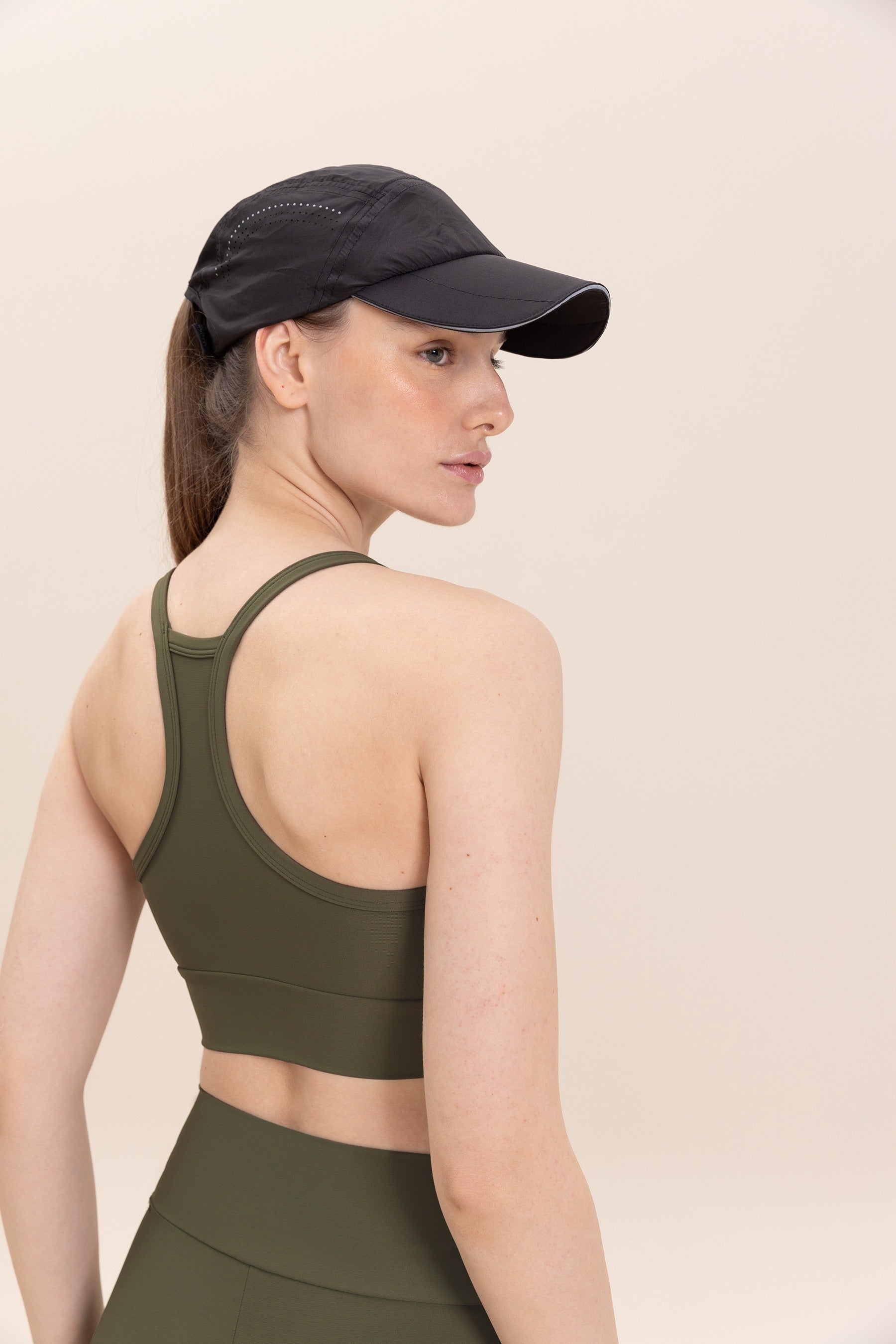 High-Quality Fresh Racerback Sports Bra for Women - Breathable Workout Top for Running, Yoga & Gym - Comfortable Support for Active Lifestyles