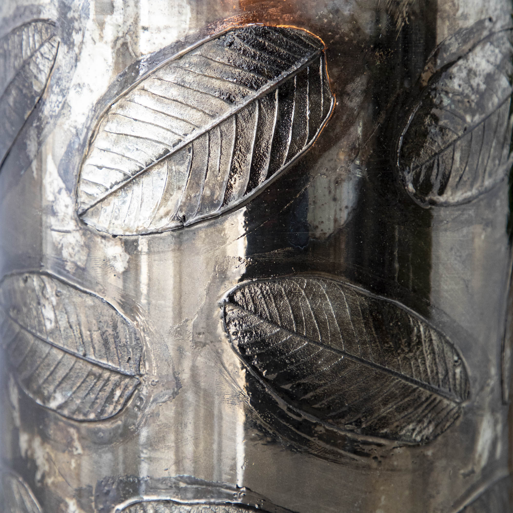 Elegant Embossed Mercury Glass Candle Holder with Leaf Design - Perfect for Wedding Centerpieces, Holiday Decor & Romantic Dinner Ambience