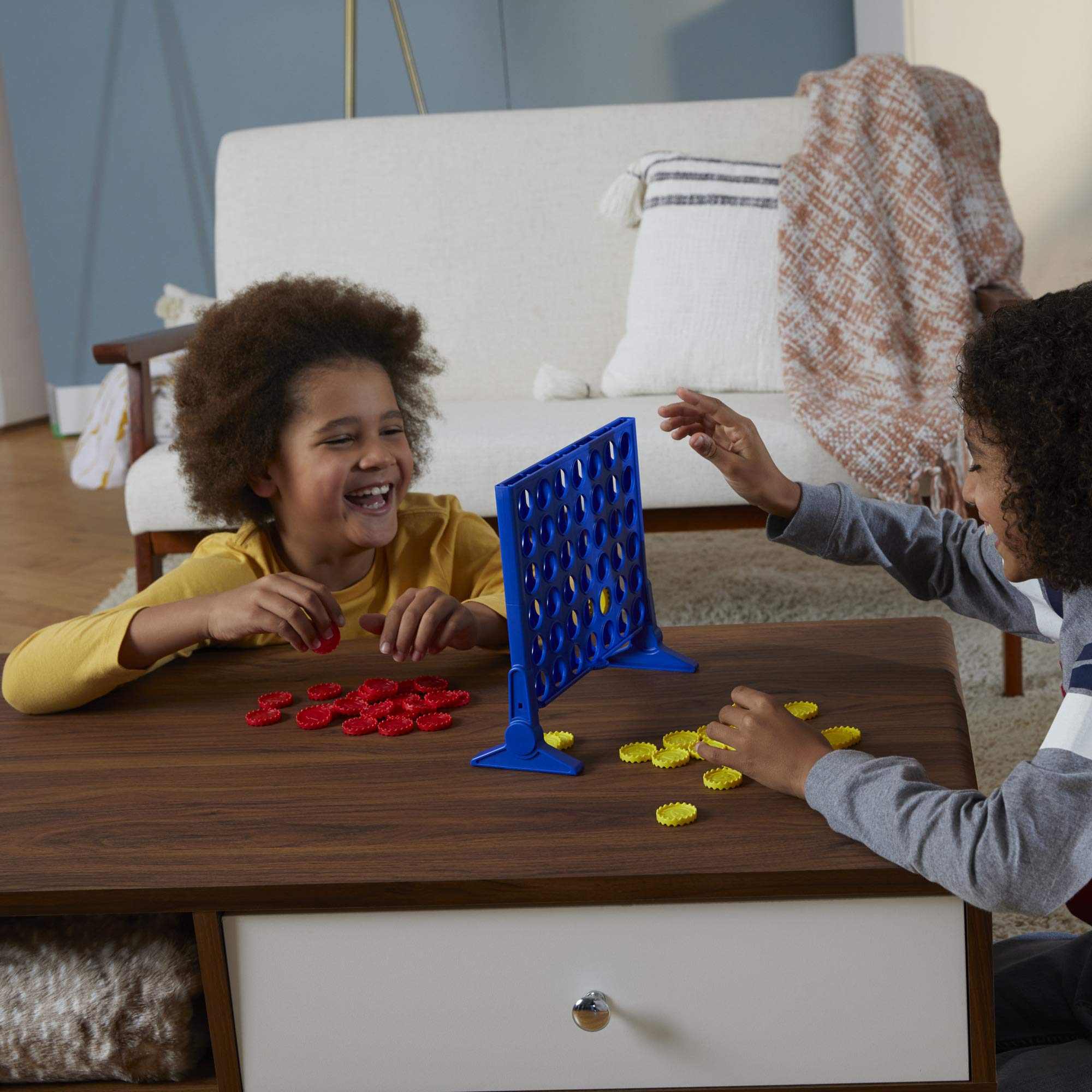 Hasbro Gaming Connect 4 Classic Grid - 4 in a Row Strategy Board Game for Kids & Adults - Fun Family Game Night & Party Entertainment