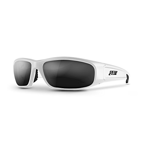White Frame/Smoke Lens