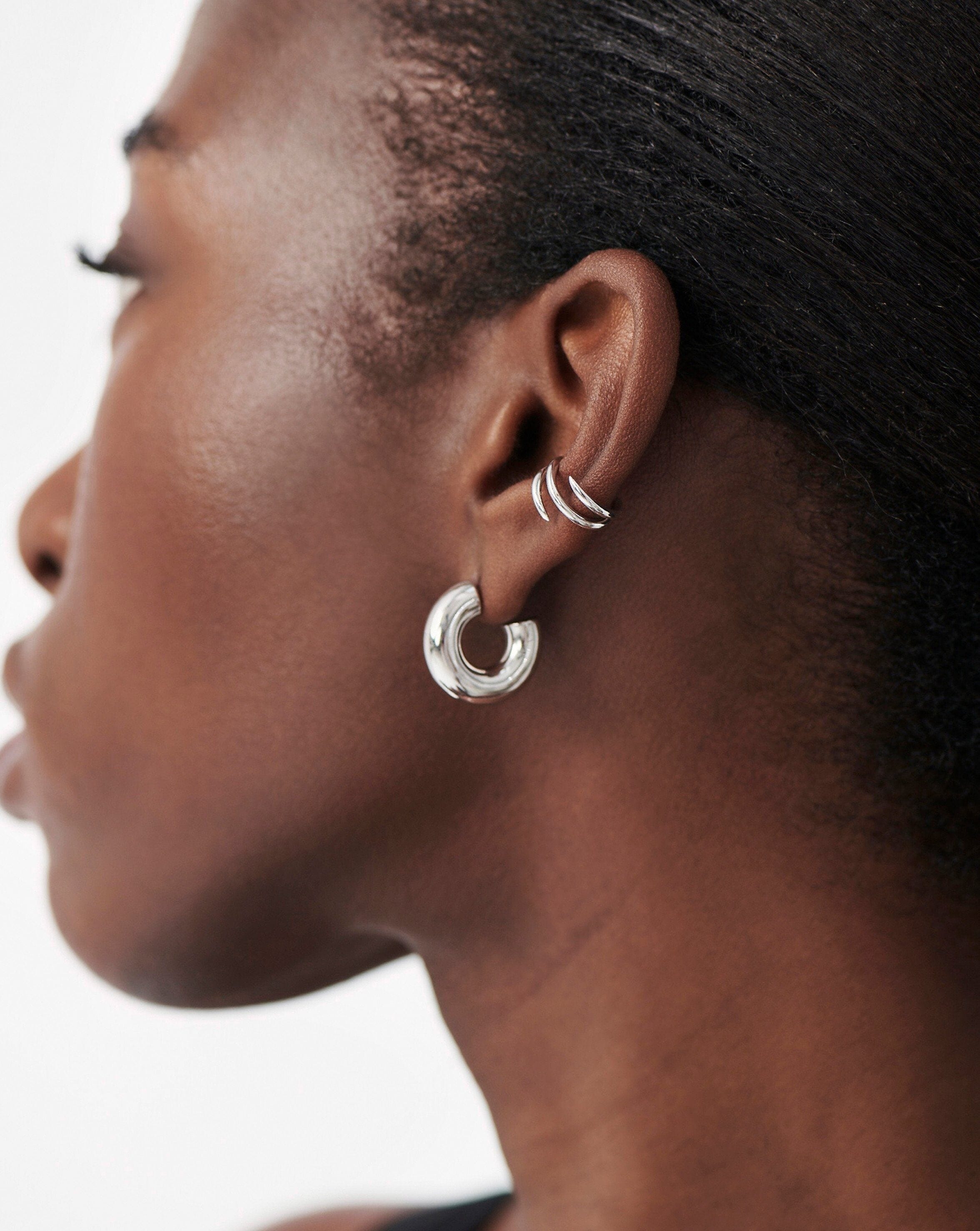 Trendy Claw Lacuna Ear Cuff - Boho Chic Non-Piercing Earring for Women - Perfect for Parties, Weddings & Everyday Wear