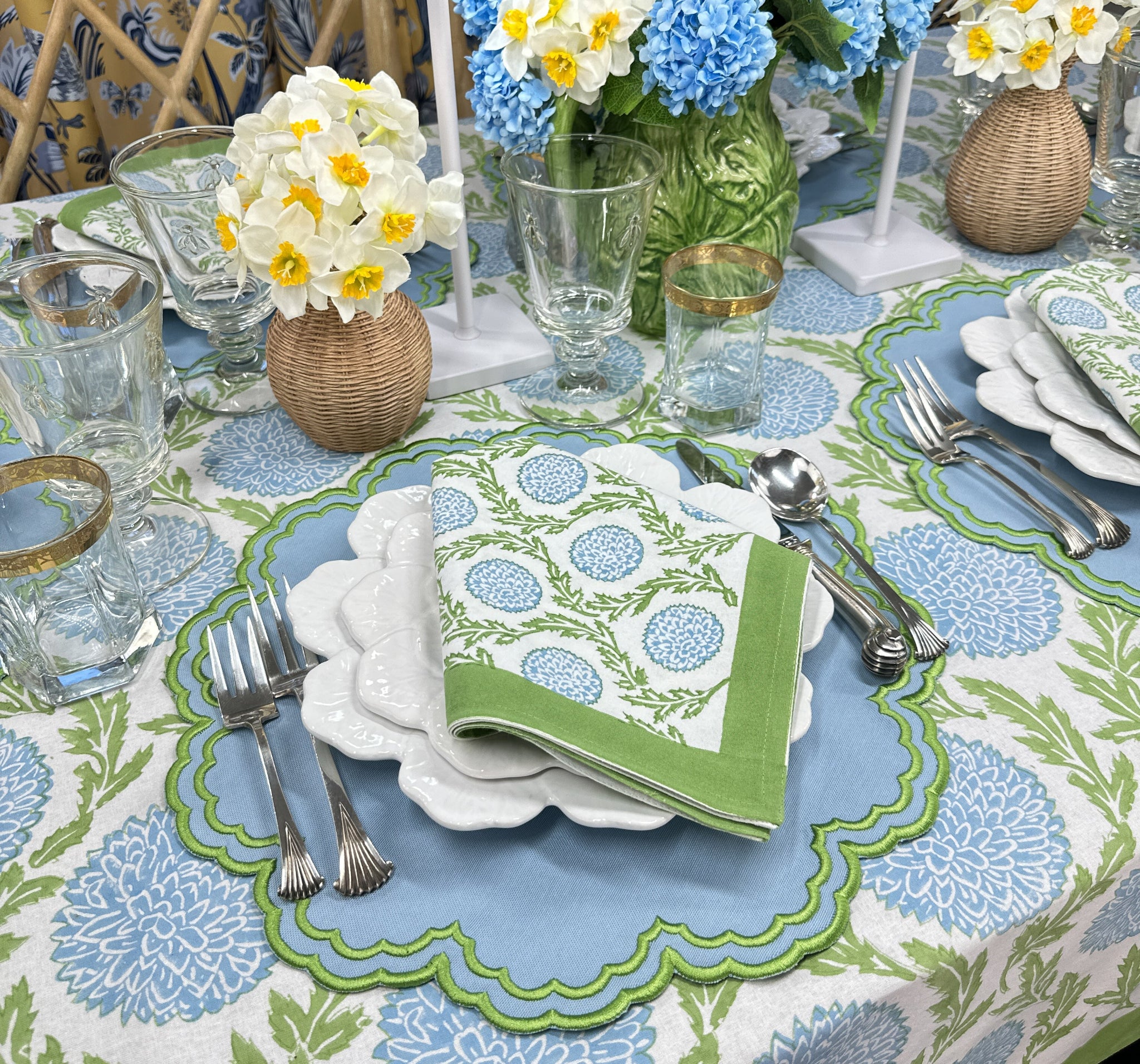 Blue and Green Floral Vine Napkins - Set of 4 Premium Cotton Napkins for Dining, Parties, and Home Decor
