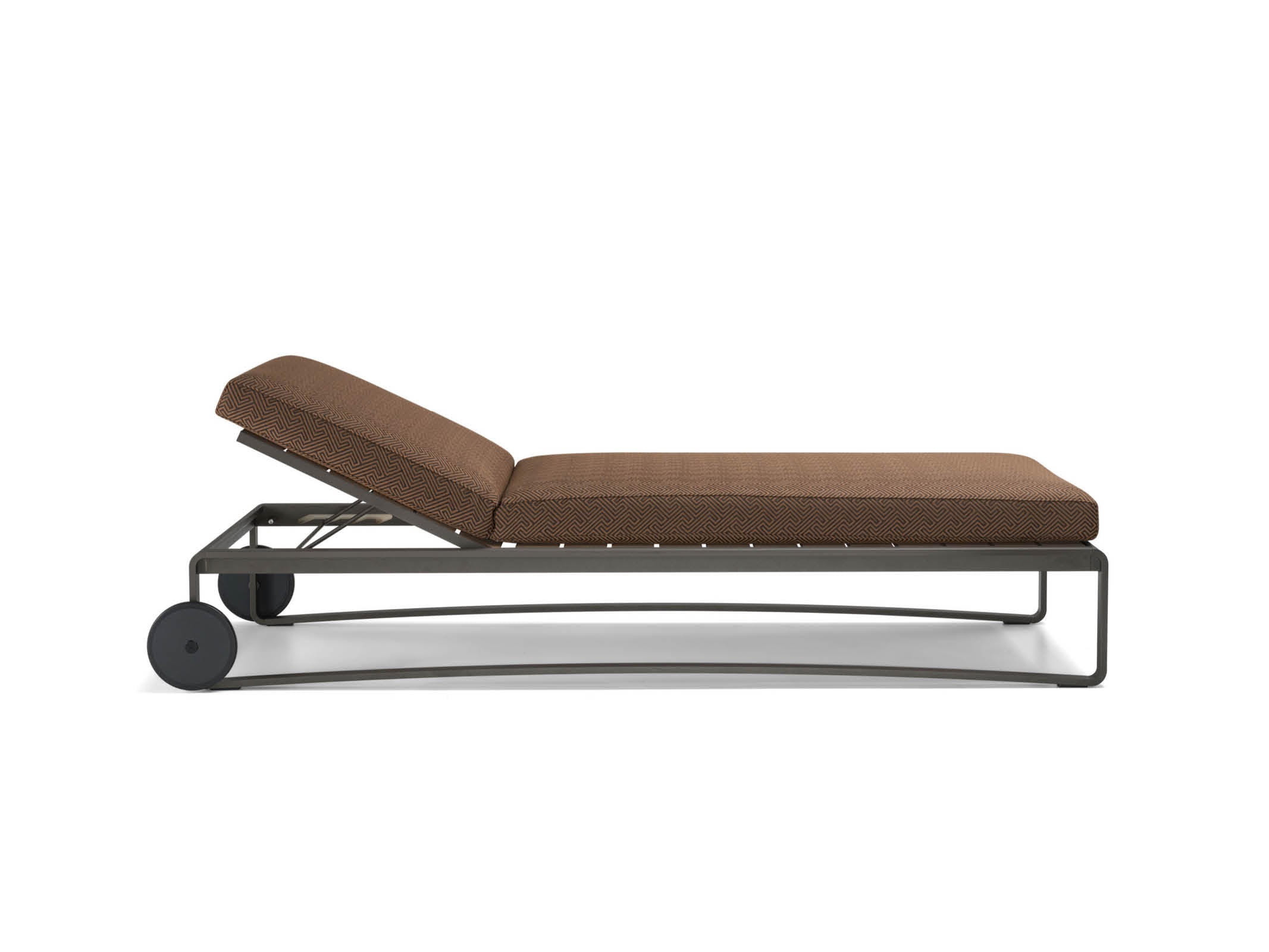 Guell Sunlounger - Premium Outdoor Chaise Lounge for Poolside, Beach & Patio Relaxation - Water-Resistant & Durable Sunbathing Chair