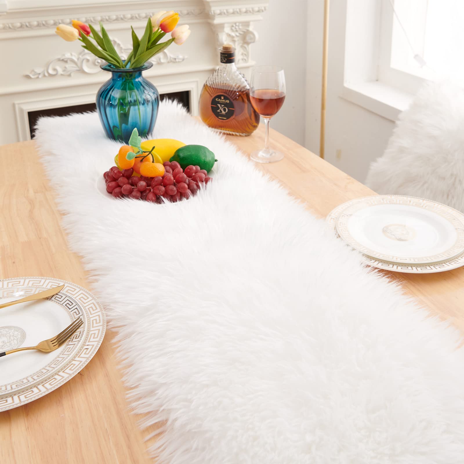 Modern White Faux Fur Table Runner 11.8x59.1 Inch - Elegant Dining Table Decor for Christmas, Weddings, Parties & Farmhouse Style Homes - Perfect for Holiday Celebrations, Coffee Tables and Dresser Decoration