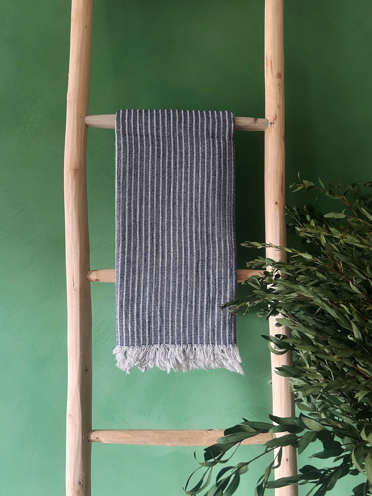 Premium Portobello Hammam Towel - 100% Organic Cotton, Soft & Absorbent, Indigo Blue - Perfect for Spa, Beach, Yoga & Home Decor