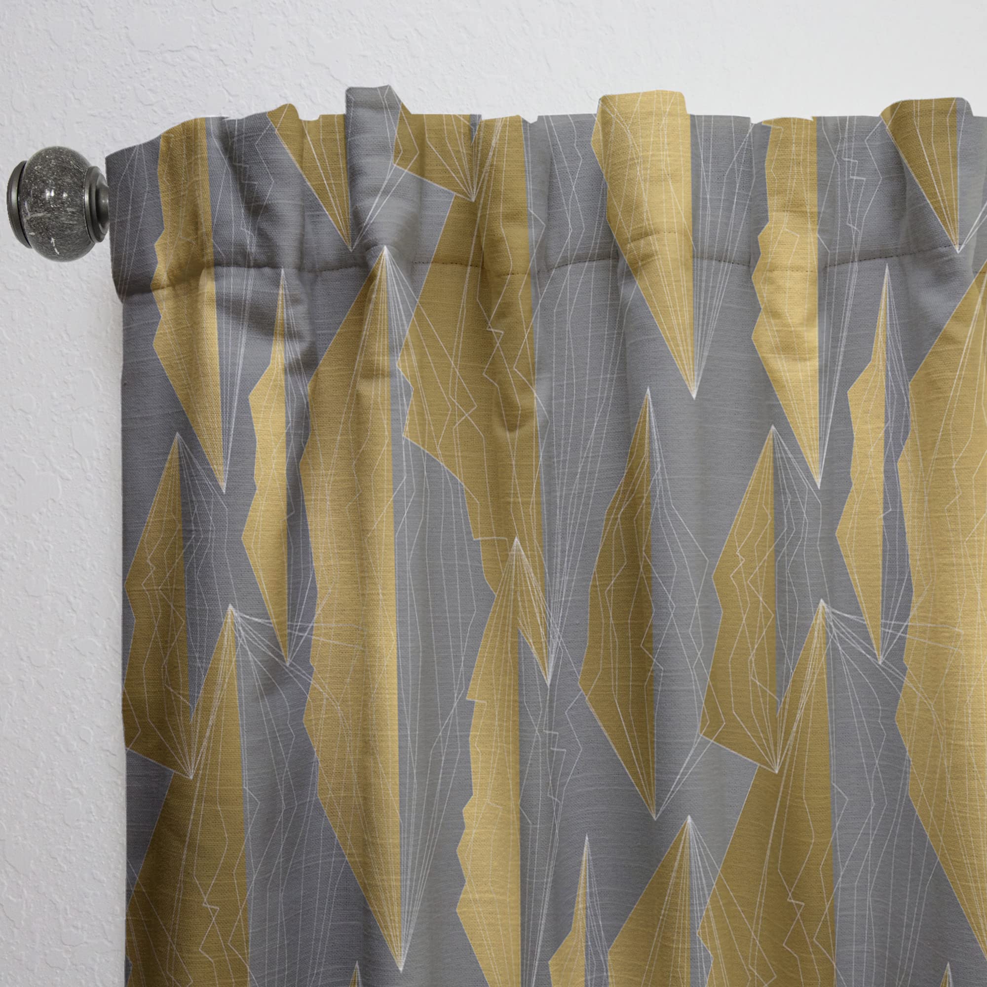 DesignQ Golden Polygon Pattern Thermal Insulated Curtains - Single Panel 52x90 Inches - Elegant Window Treatments for Bedroom & Living Room - Perfect for Blackout, Privacy & Energy Efficiency