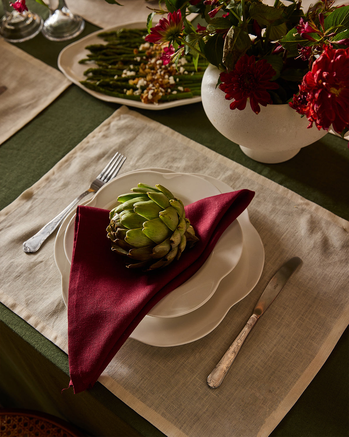 Premium Mulberry 100% French Flax Linen Napkins Set of 4 - Eco-Friendly & Soft Dinner Napkins for Fine Dining, Wedding, and Everyday Use