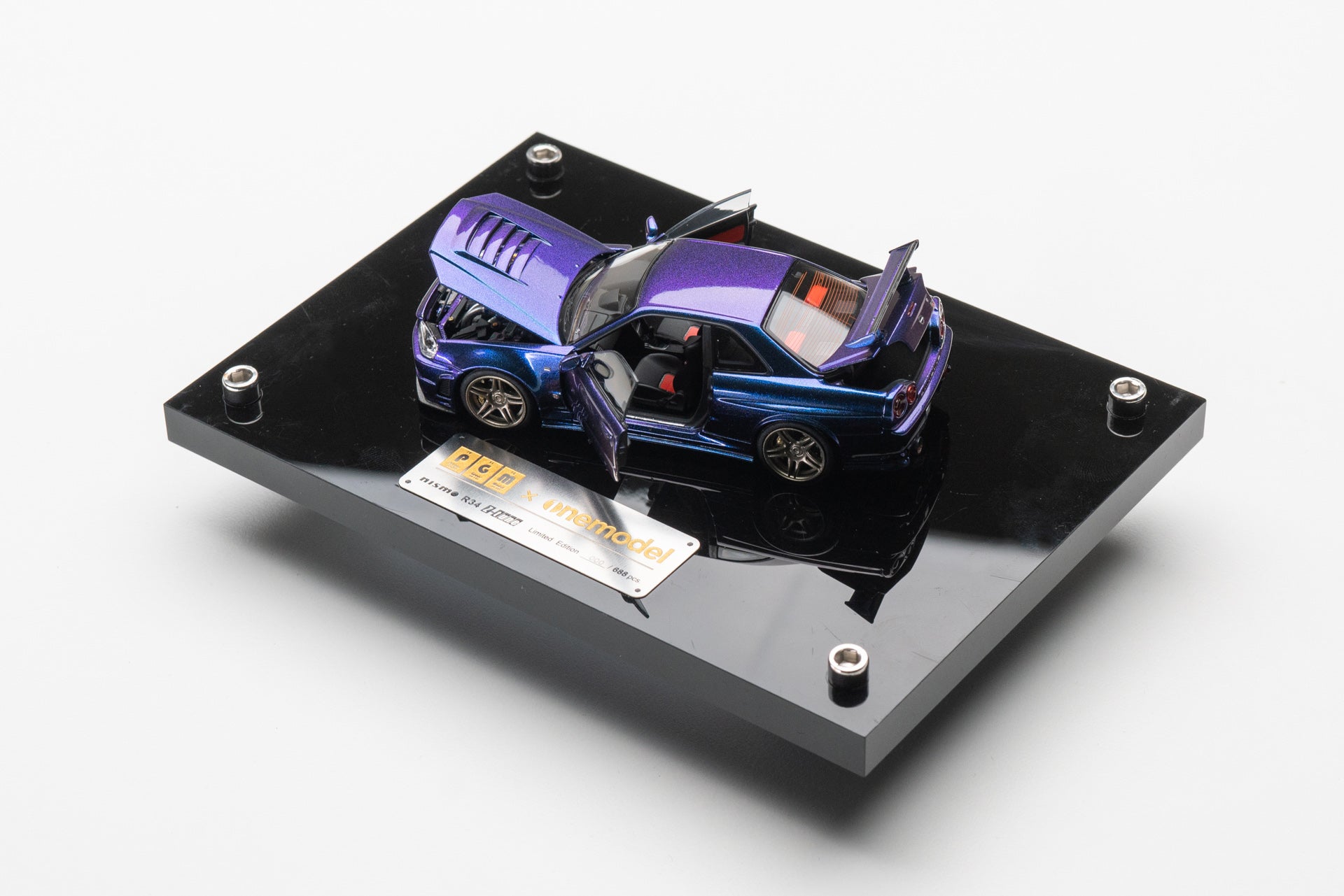 1:43 Scale Nissan Skyline Z Tune Diecast Model Car - Chameleon Luxury Edition | Collectible Japanese Sports Car | Perfect for Display, Gifts & Car Enthusiasts