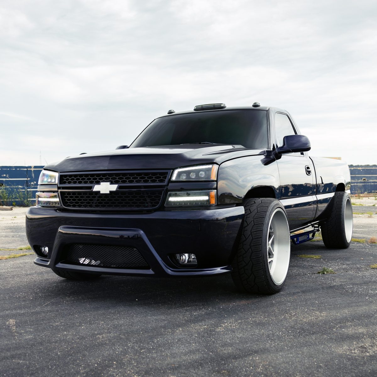 03-06 Chevrolet Silverado & 02-06 Avalanche (No Body Cladding) NOVA Series Black LED Projector Headlights - High Performance Lighting for Night Driving & Off-Road Adventures