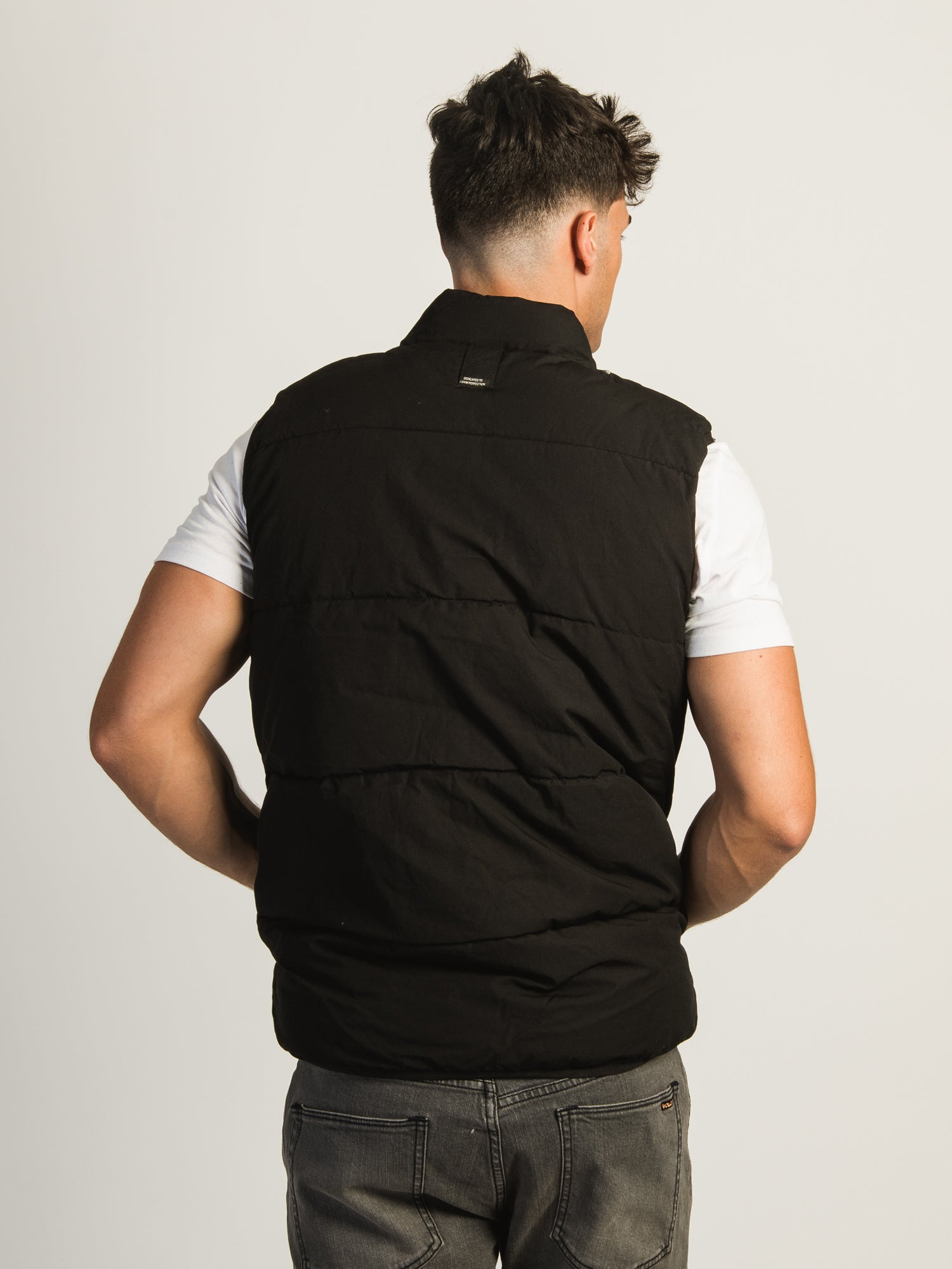BLEND PUFFER VEST for Men & Women - Lightweight Quilted Down Jacket, Water-Resistant Winter Coat (Black) - Perfect for Outdoor Activities, Hiking, and Cold Weather Fashion