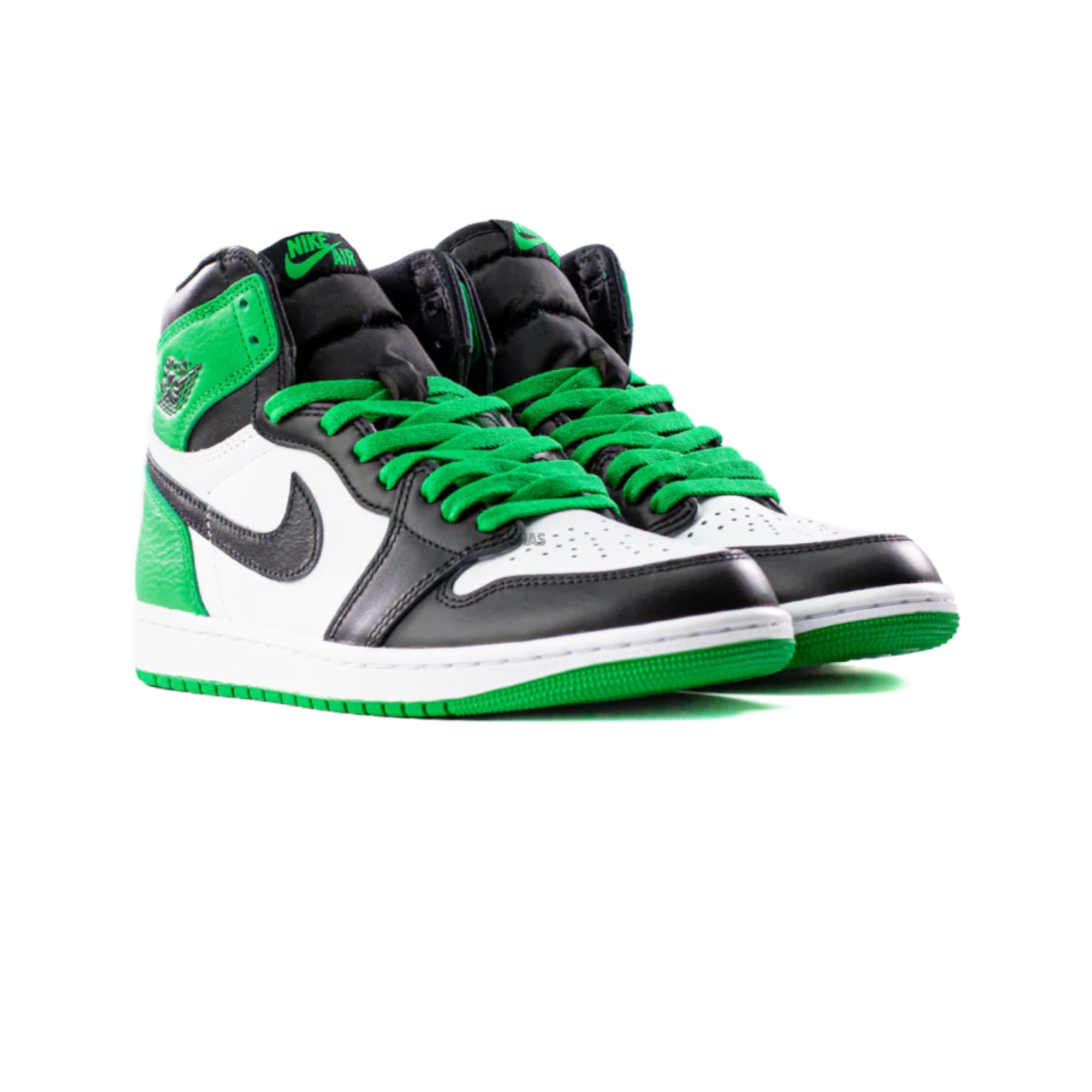 Air Jordan 1 Retro High OG 'Lucky Green' 2023 Release - Men's Basketball Sneakers for Streetwear & Casual Style | Perfect for Sneaker Collectors & Basketball Fans