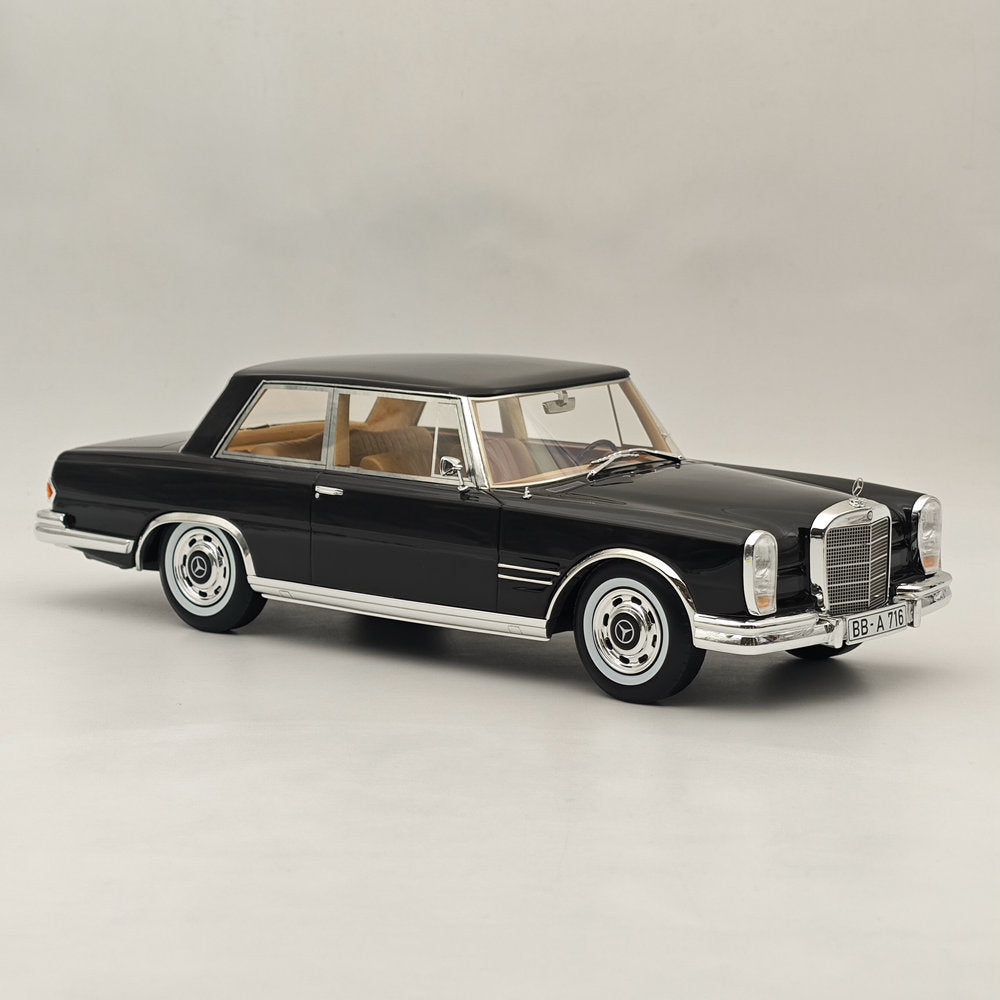 1:18 Scale Mercedes Benz 600 W100 Nallinger Coupe 1965 Diecast Model Car - CMF18160 Collectible Resin Vehicle for Display & Gifts - Perfect for Car Enthusiasts, Model Collectors, and Home/Office Decoration