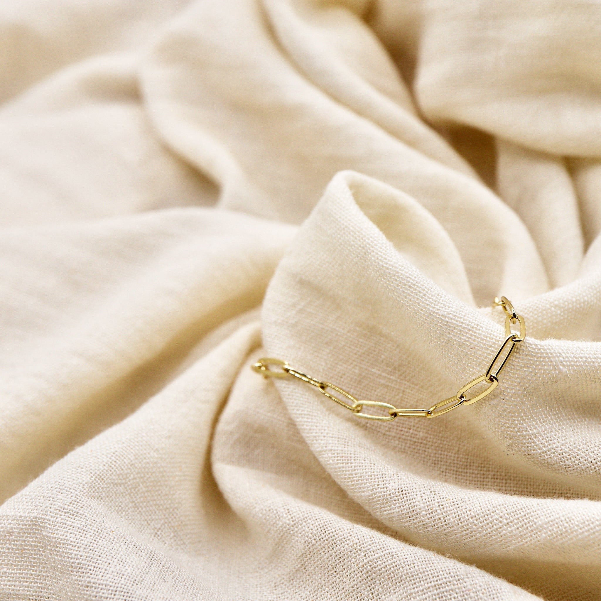 ROMALI 18K Gold Plated Small Paperclip Bracelet for Women - Minimalist Dainty Chain Link Jewelry Gift for Her - Perfect for Everyday Wear, Office & Special Occasions