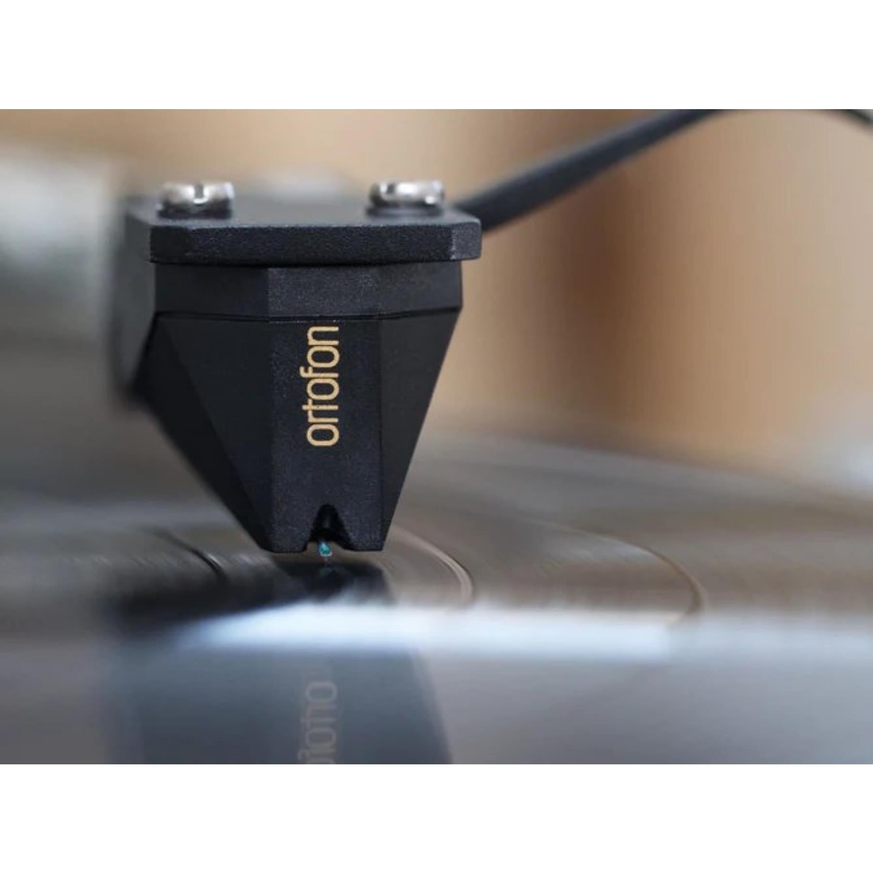 Ortofon 2M Black Moving Magnet Phono Cartridge - Premium Audiophile Vinyl Record Player Stylus (Pre-Mounted on SH-4 Headshell) - Perfect for Hi-Fi Turntables & Home Audio Systems