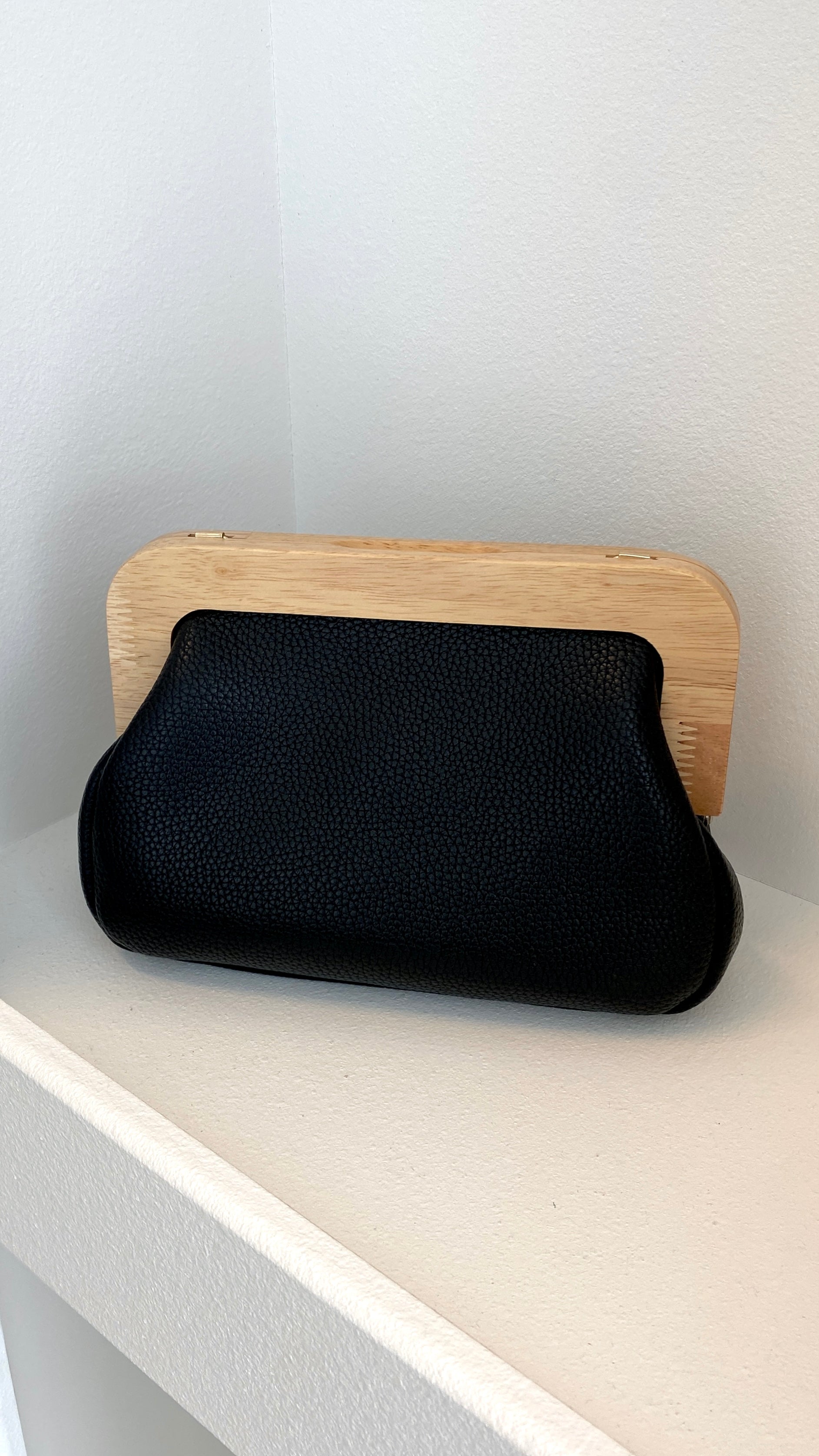 Kimmi Timber Frame Clutch Bag for Women - Stylish Black Leather Crossbody Purse - Perfect for Evening Parties, Date Nights & Special Occasions