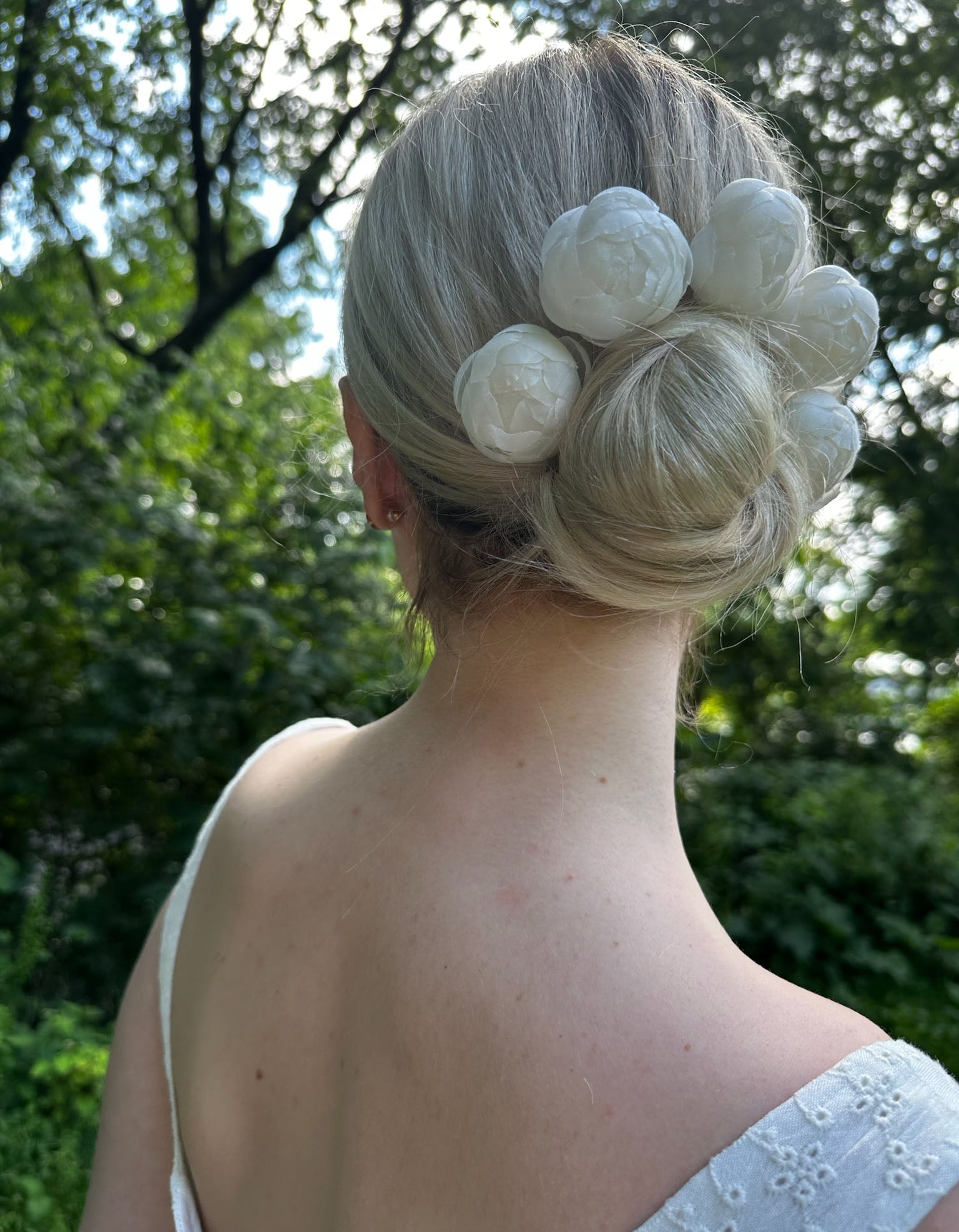 Silk Peony Bobby Pin - Elegant Hair Clips for Women, Non-Slip Hair Accessories for Wedding, Party & Everyday Use