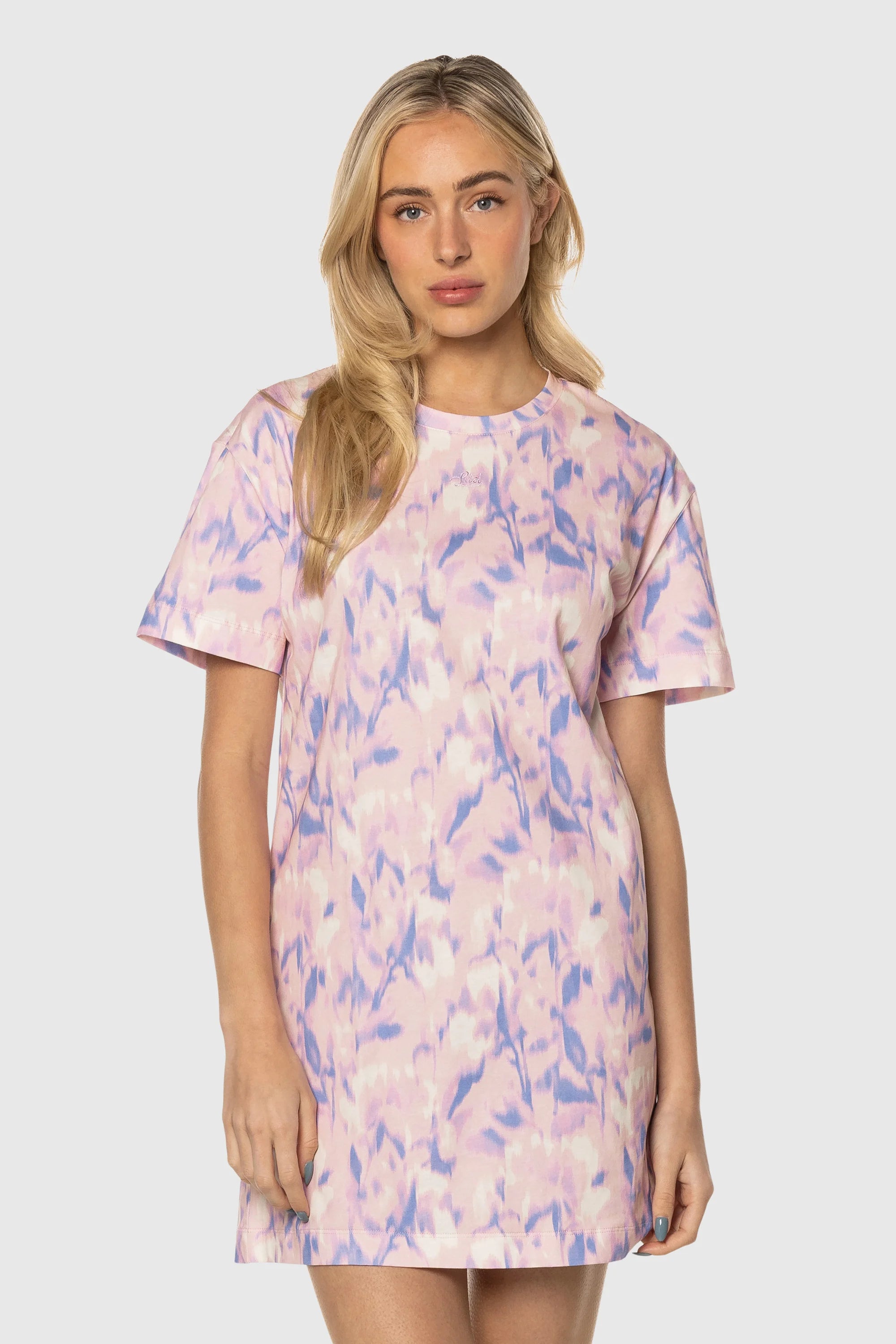 Women's Tee Dress with Speckle Print - Casual Summer T-Shirt Dress for Beach, Vacation & Everyday Wear