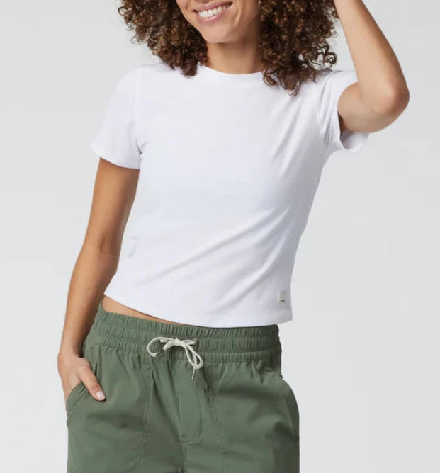 Vuori Pose Fitted Tee - Women's Slim Fit Performance T-Shirt for Yoga, Running & Workouts | Moisture-Wicking & Breathable Activewear Top