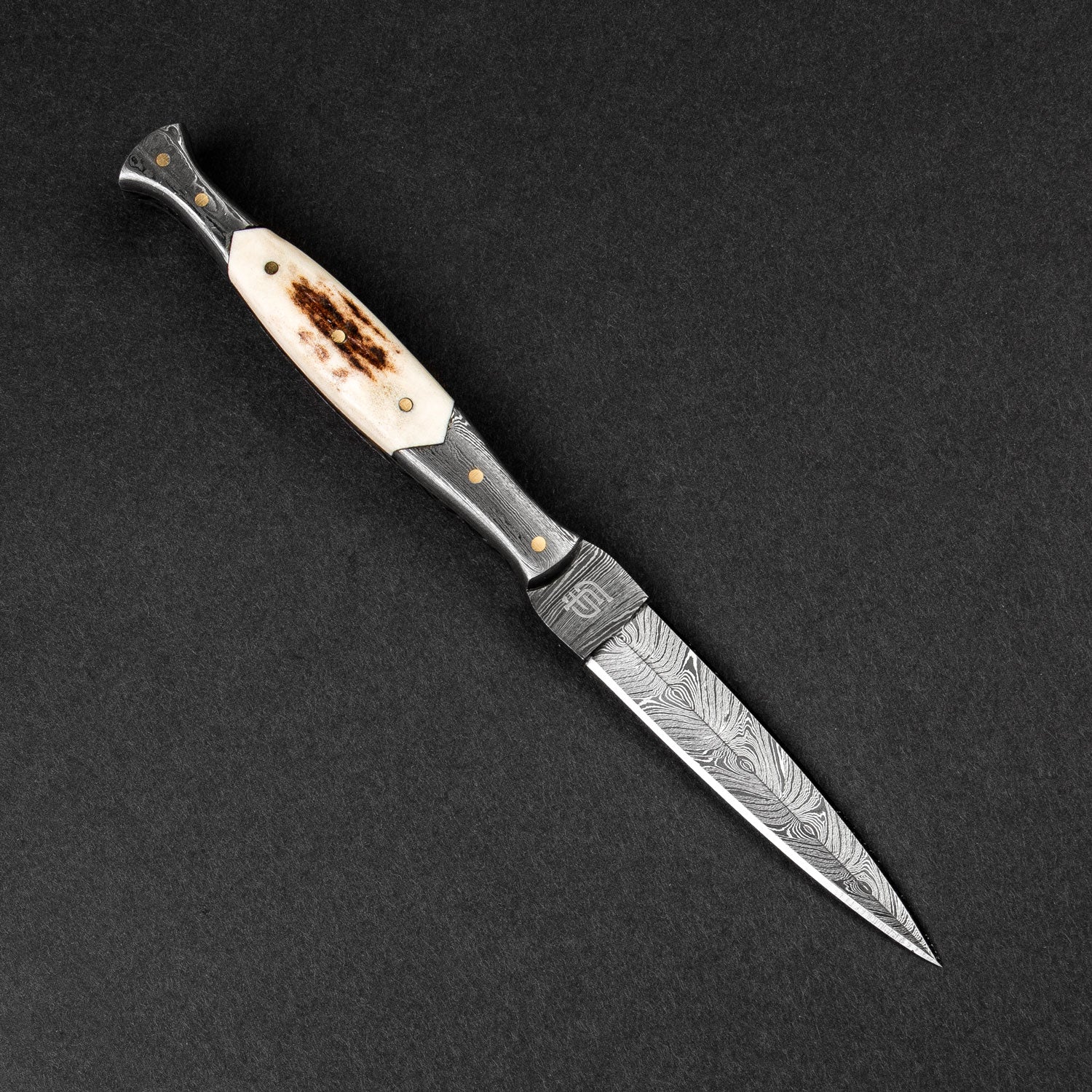 Exquisite Morgan le Fay Damascus Steel Dagger - Handcrafted Fantasy Collectible Knife - Perfect for Medieval Cosplay, LARP & Display Collection