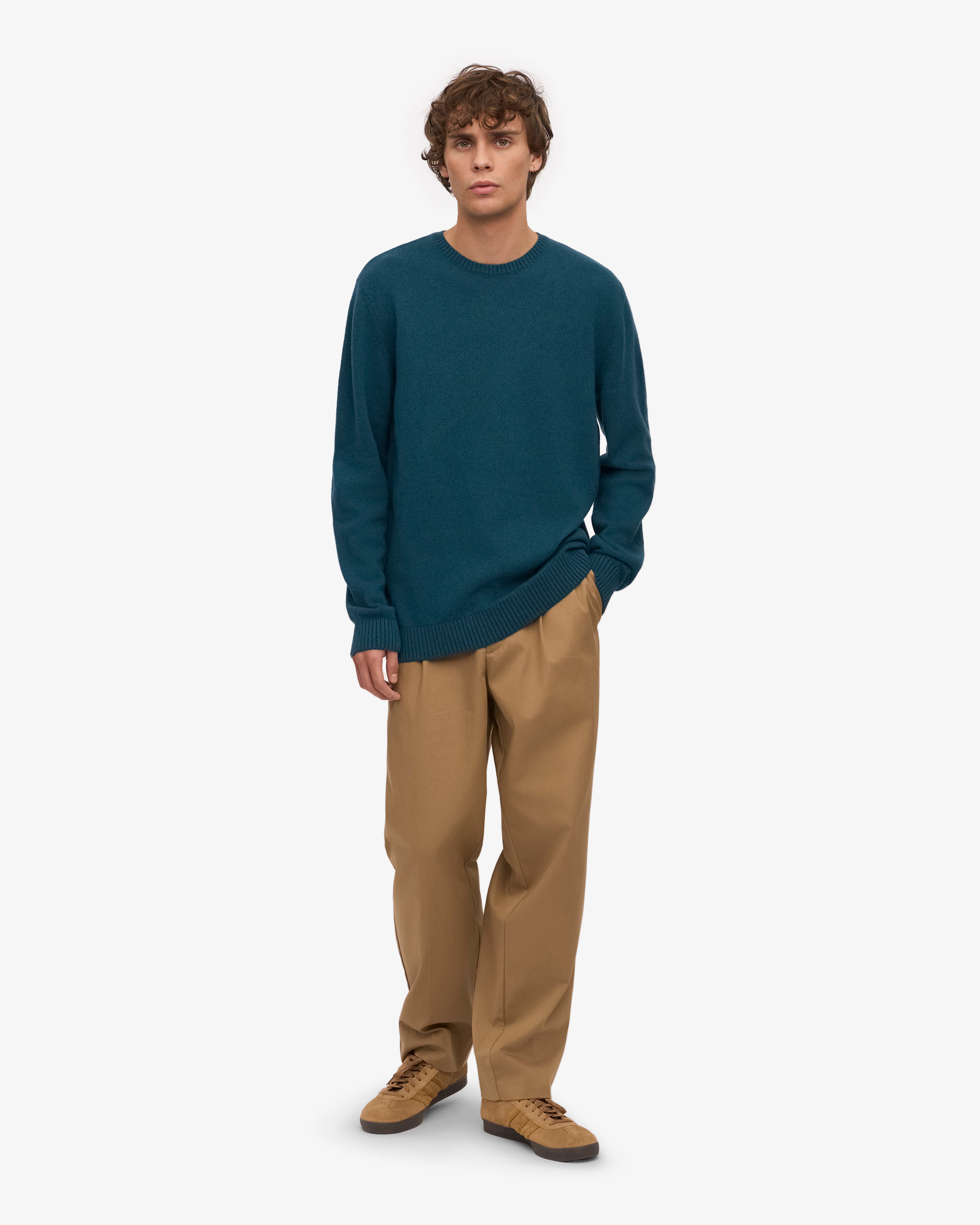 Classic Merino Wool Crew Neck Sweater for Men & Women | Soft & Warm Ocean Green Pullover | Perfect for Winter, Fall & Casual Outfits