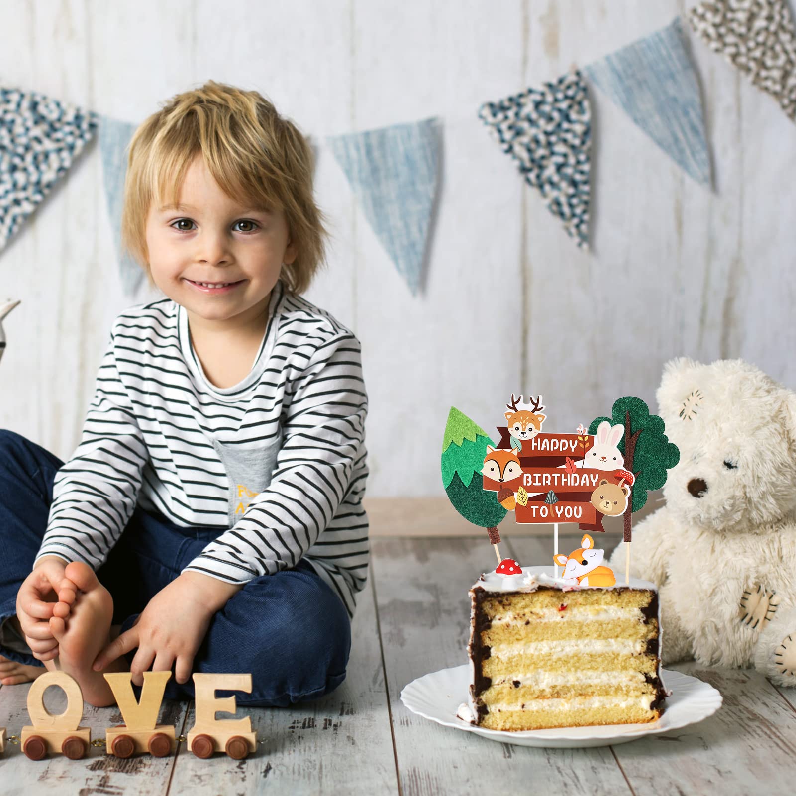 25 Pcs Woodland Animal Cake Toppers - Forest Theme Cupcake Picks with Deer, Fox & Raccoon - Felt Fondant Cake Decorations for Baby Shower, Kids Birthday Party - Perfect for Woodland-Themed Celebrations and DIY Cake Decorating