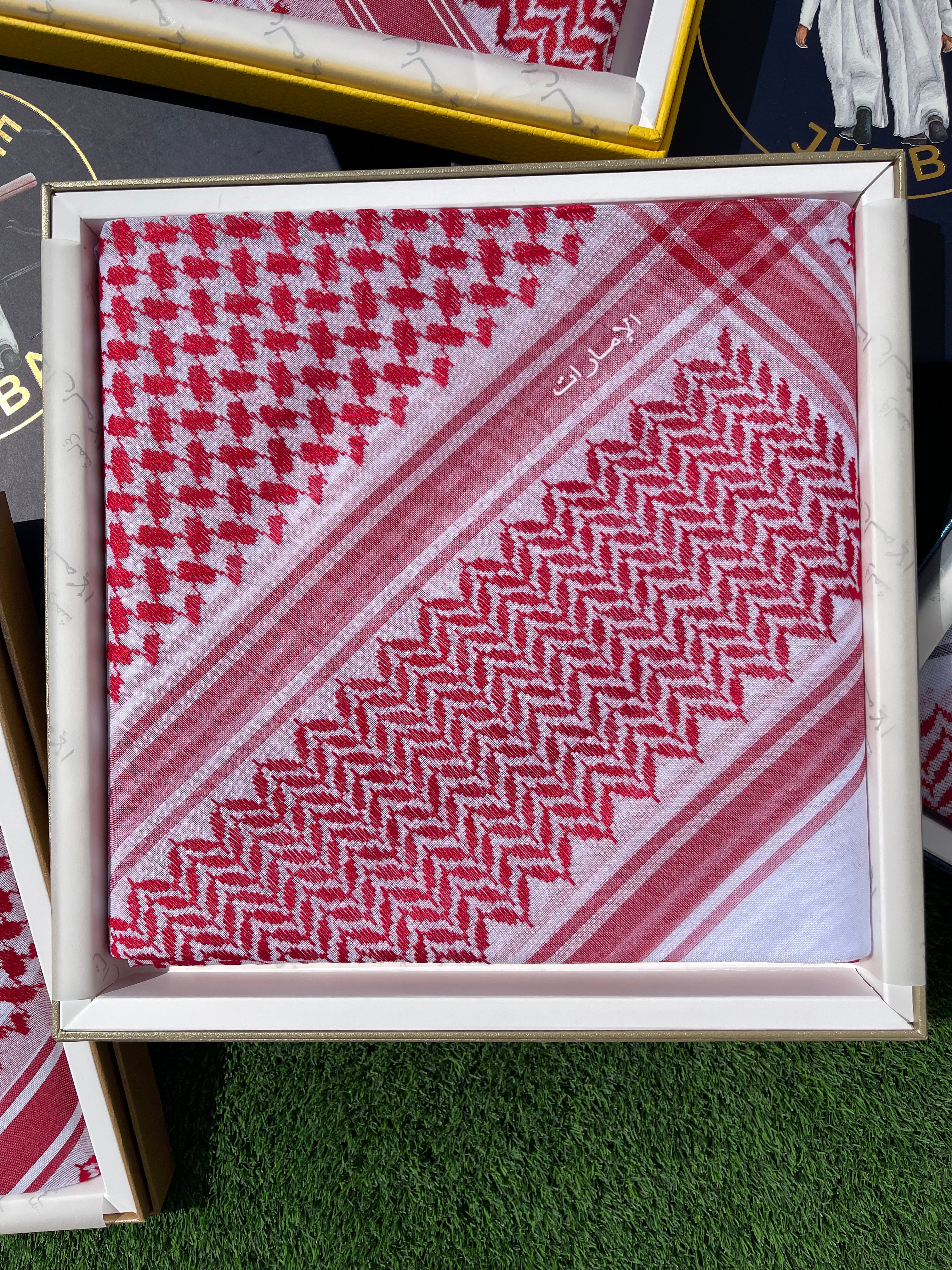 Unisex Red & White Shemagh Keffiyeh Scarf - Arabic Cotton Head Wrap for Men & Women - Perfect for Desert Travel, Outdoor Adventures & Fashion Accessories