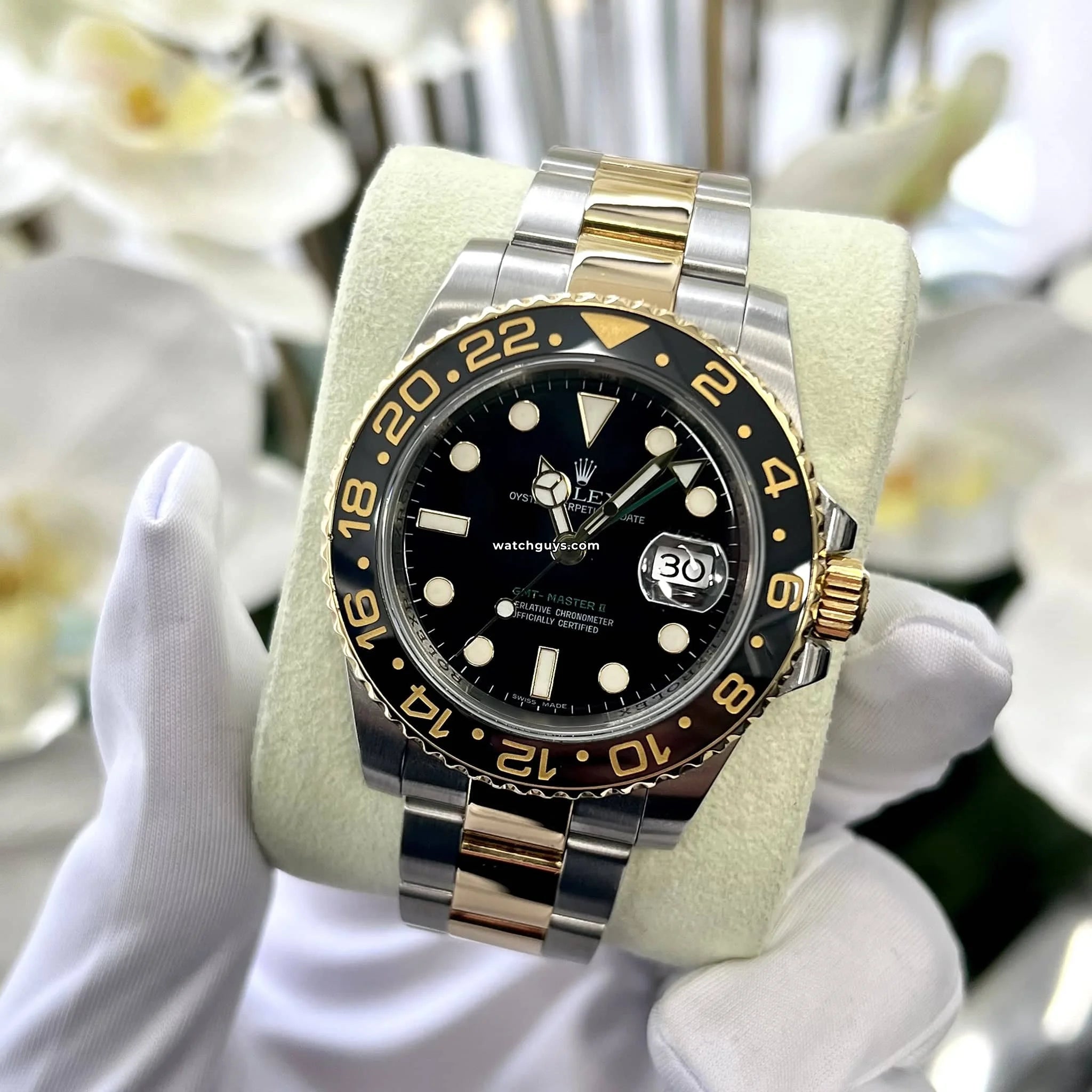 Rolex GMT Master II 116713LN Men's Luxury Watch - Two-Tone Stainless Steel & Gold - Automatic Movement - Perfect for Travel, Business & Special Occasions