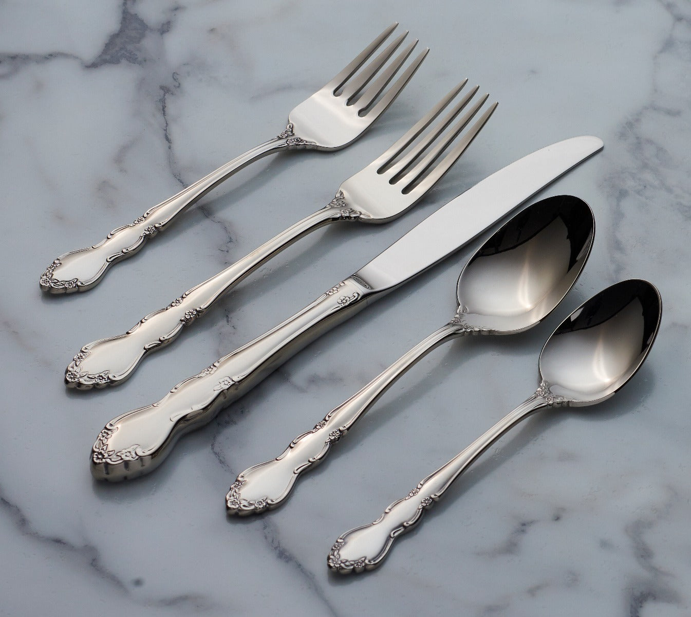 Dover 5-Piece Dinnerware Set - Elegant Porcelain Plates, Bowls & Mugs - Perfect for Daily Use, Dinner Parties & Home Decor