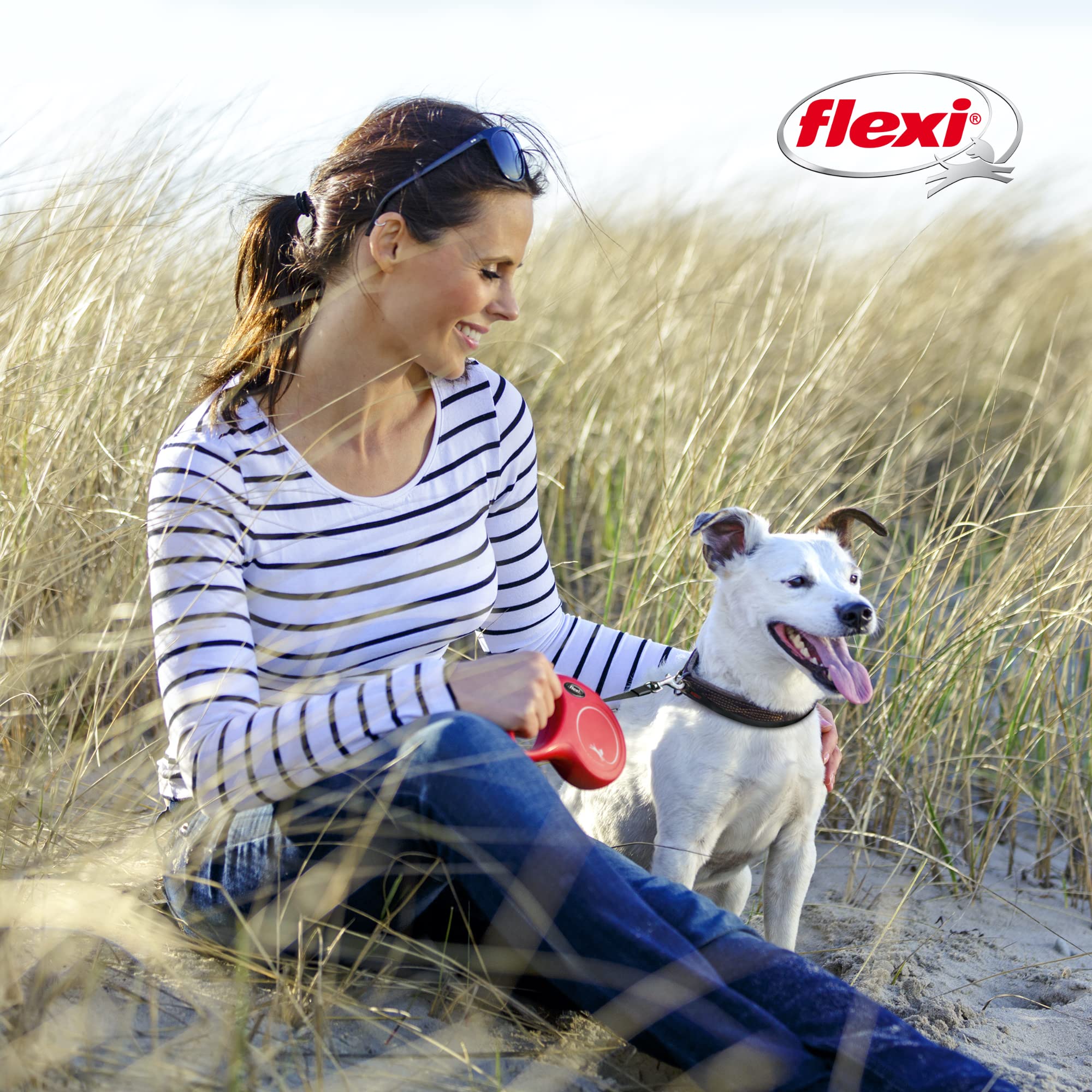 FLEXI New Classic Retractable Dog Leash for Small Dogs Up to 33 lbs - 16ft Blue | Tangle-Free Walking Leash with One-Hand Brake, Pause & Lock | German Engineered Pet Accessory | Perfect for Park Walks, Training & Daily Exercise