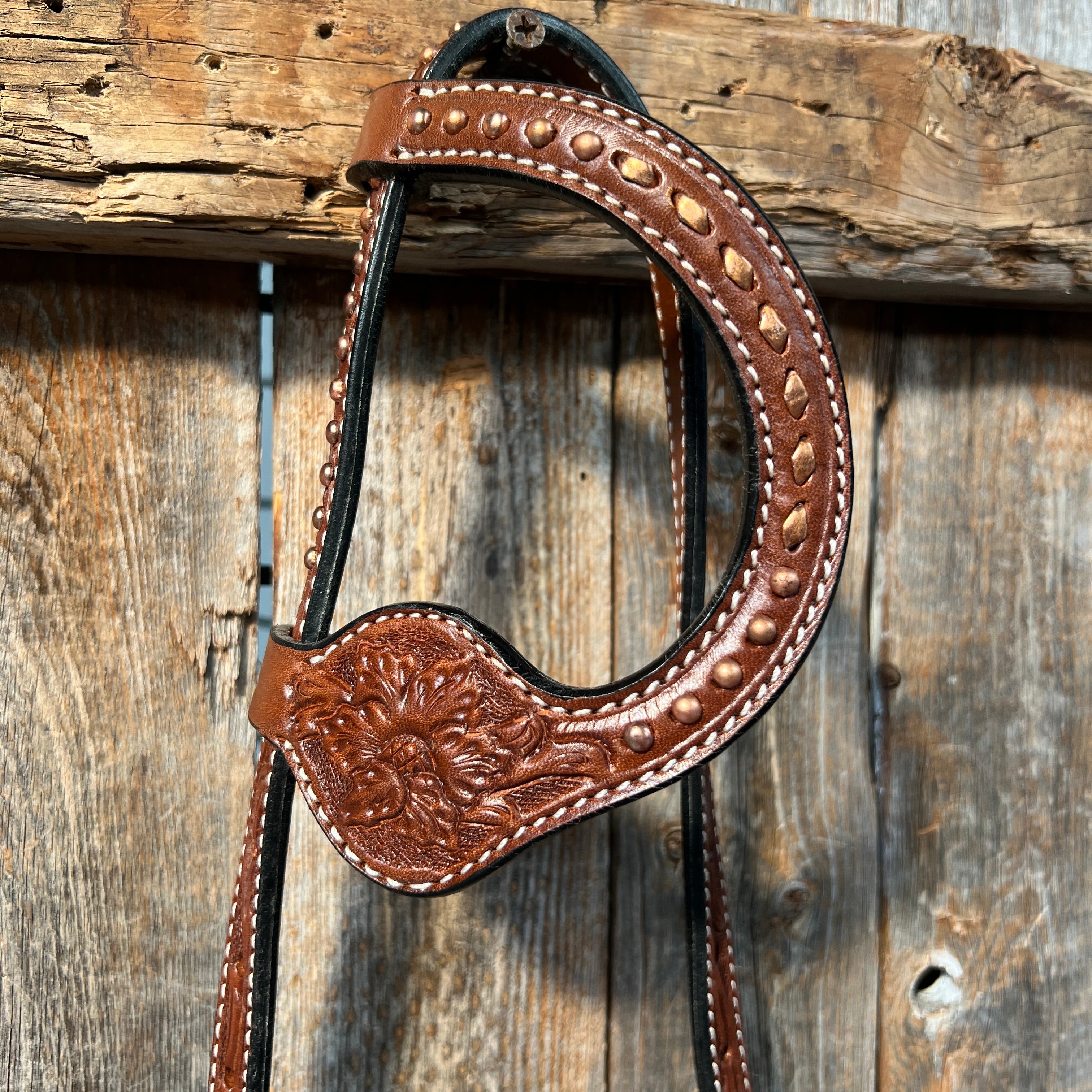 Medium Oil Floral Tooled Copper Buckstitching & Dots One Ear Headstall Bridle – Handcrafted Leather Horse Bridle for Western Riding, Ranch Work & Show Events