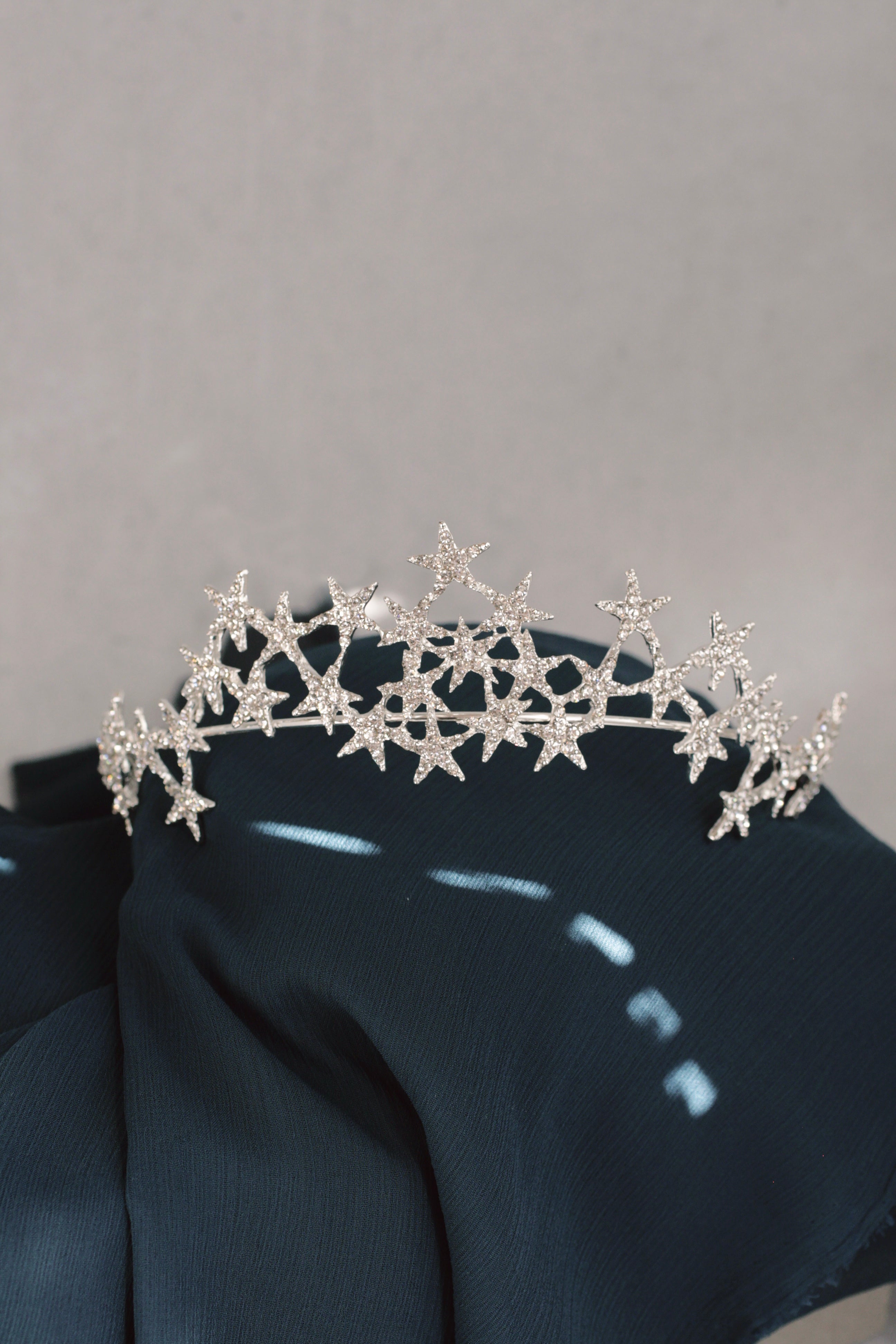 Sparkly Celestial Tiara for Weddings, Prom & Special Occasions - Elegant Princess Headpiece for Brides, Quinceañeras & Pageants