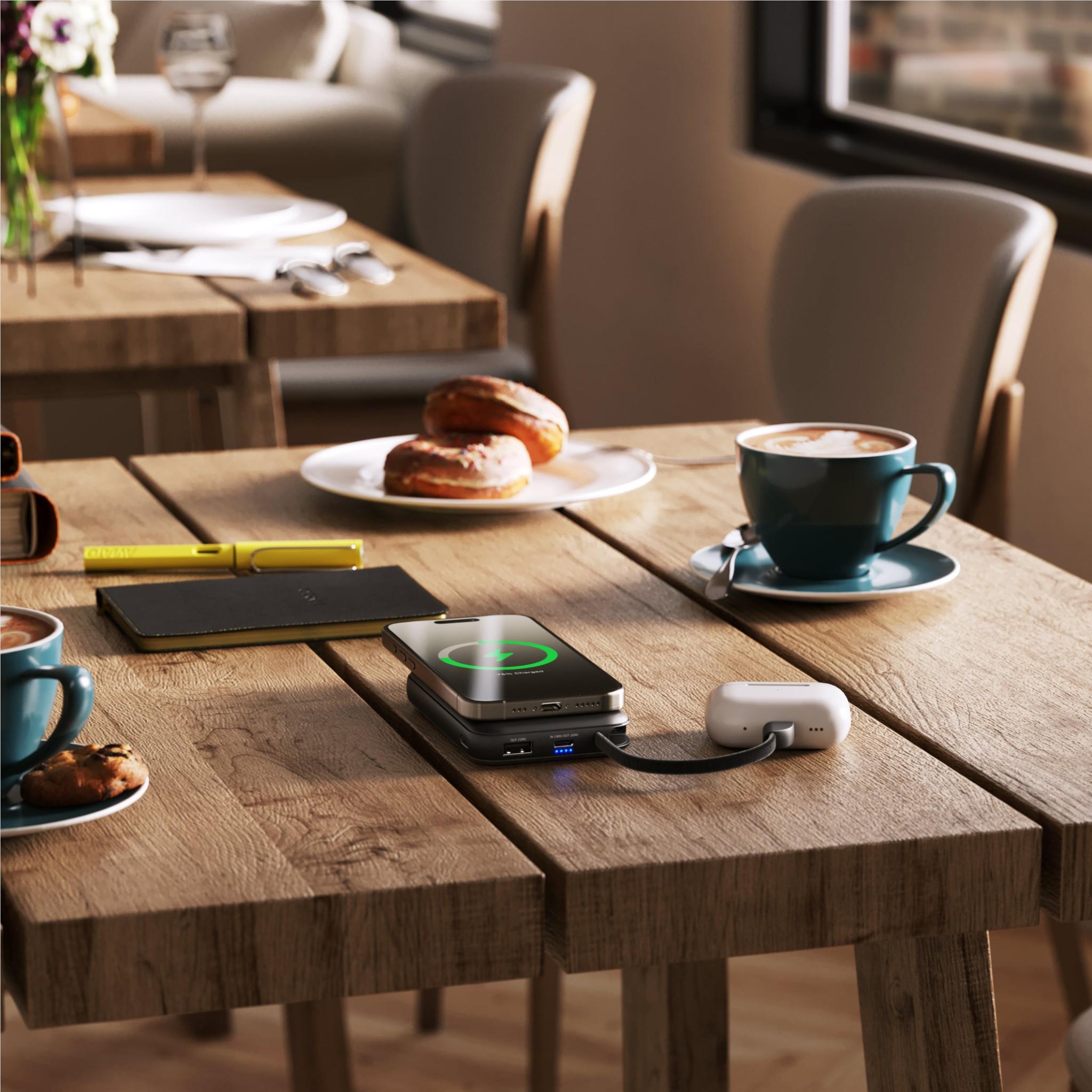 ALOGIC Link 10,000mAh Magnetic Wireless Power Bank with USB-C Fast Charging - Portable Charger for iPhone, Android, AirPods & More - Perfect for Travel, Camping & Emergency Power Backup