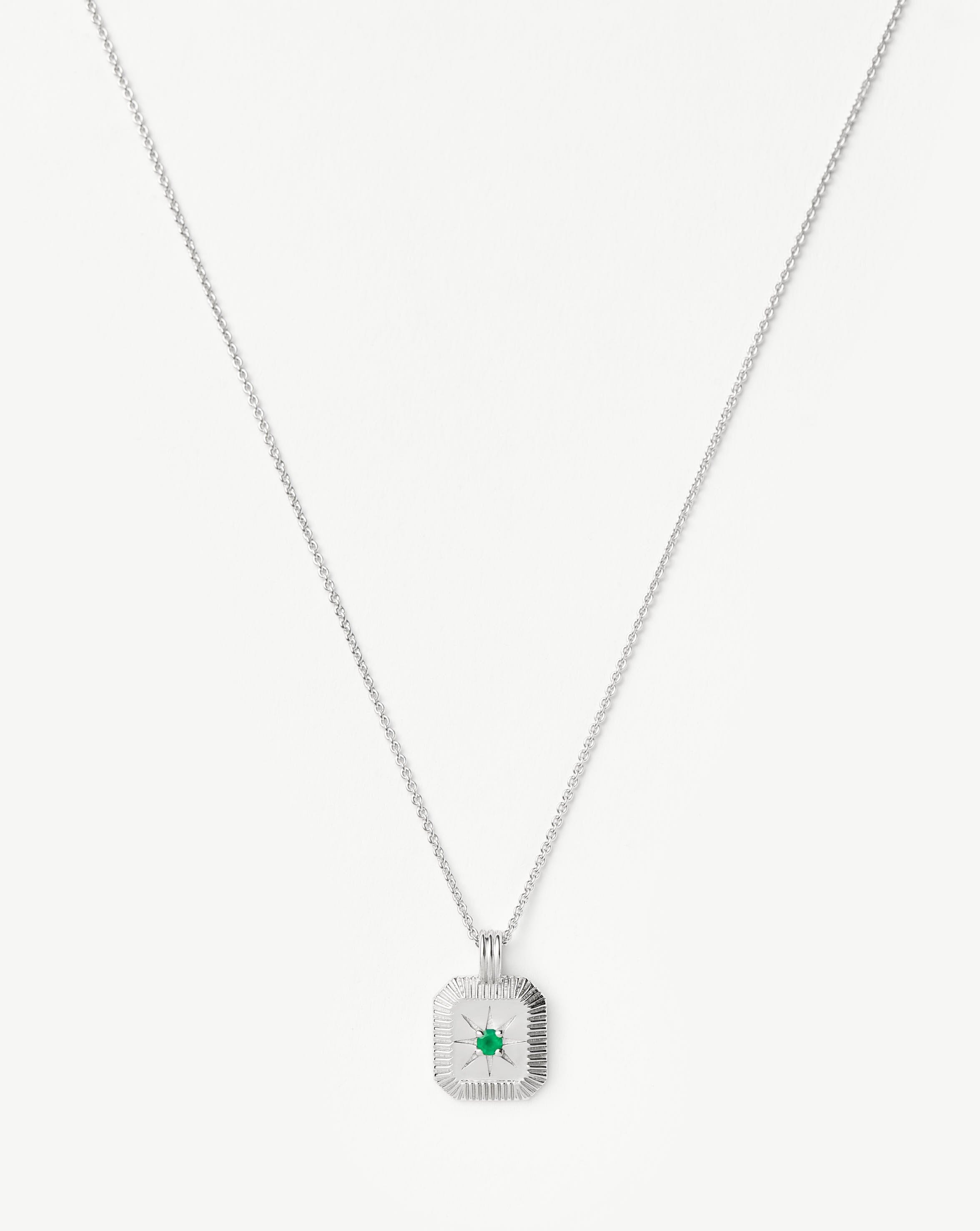 May Birthstone Necklace - Green Chalcedony Pendant Jewelry for Women | Elegant Gift for Mother's Day, Birthday & Anniversary | Perfect for Everyday Wear & Special Occasions
