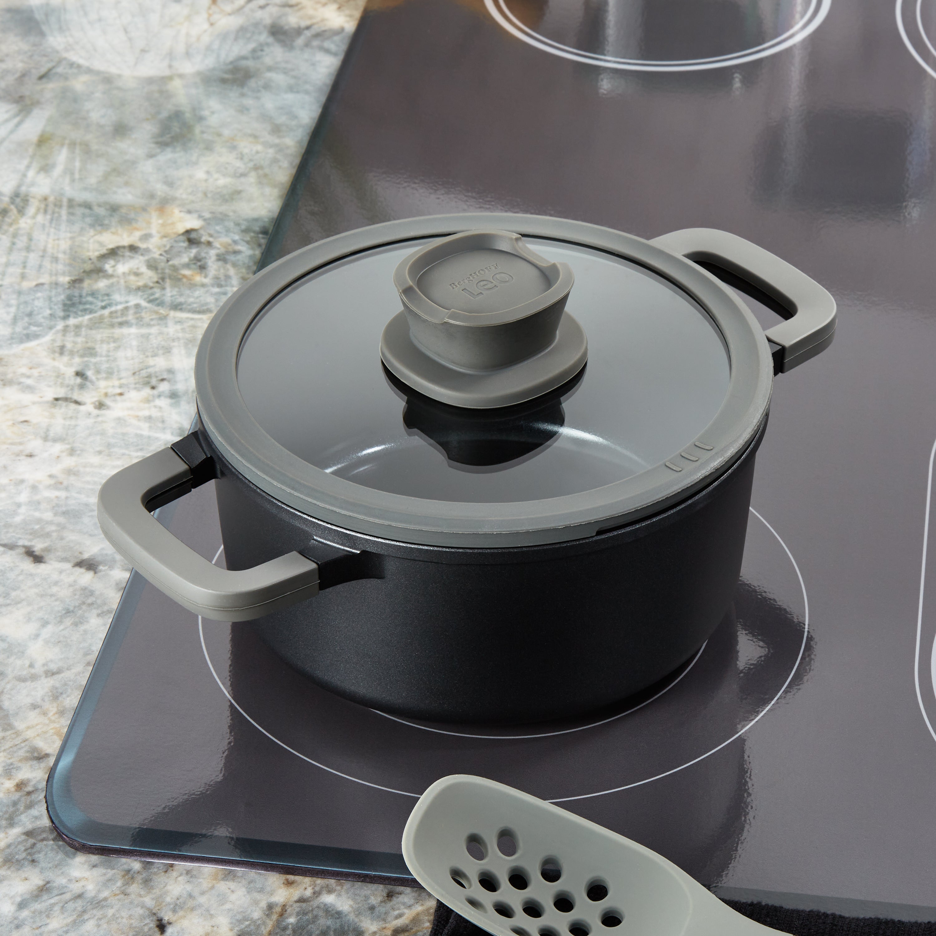 BergHOFF Leo Stone+ Nonstick Ceramic 8-Inch Stockpot 3-Quart with Lid, Recycled Aluminum Cookware - Perfect for Soups, Stews & Pasta Cooking