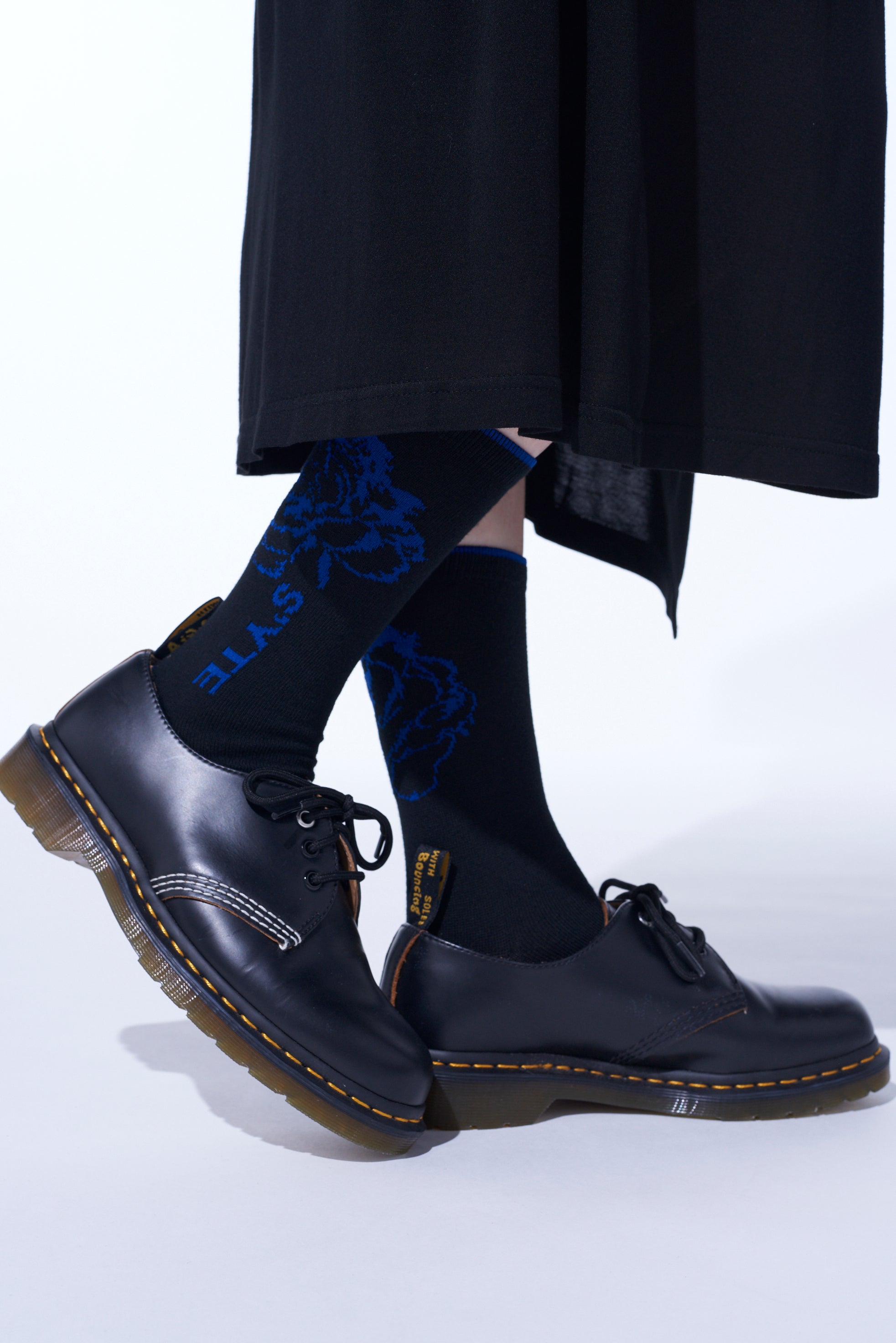 Floral Cotton Plain Stitch Socks for Women & Men - Comfortable Everyday Casual Wear for Home, Office & Outdoors