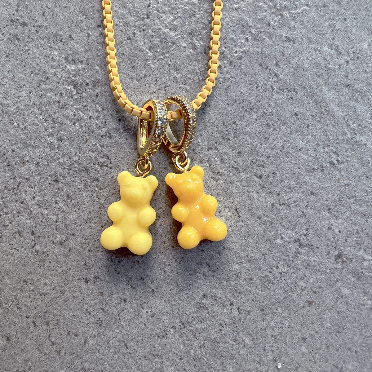 Plastalina Chain - NYC Taxi Inspired Fashion Jewelry | Trendy Layered Necklace for Women | Perfect for Streetwear & Urban Style Outfits