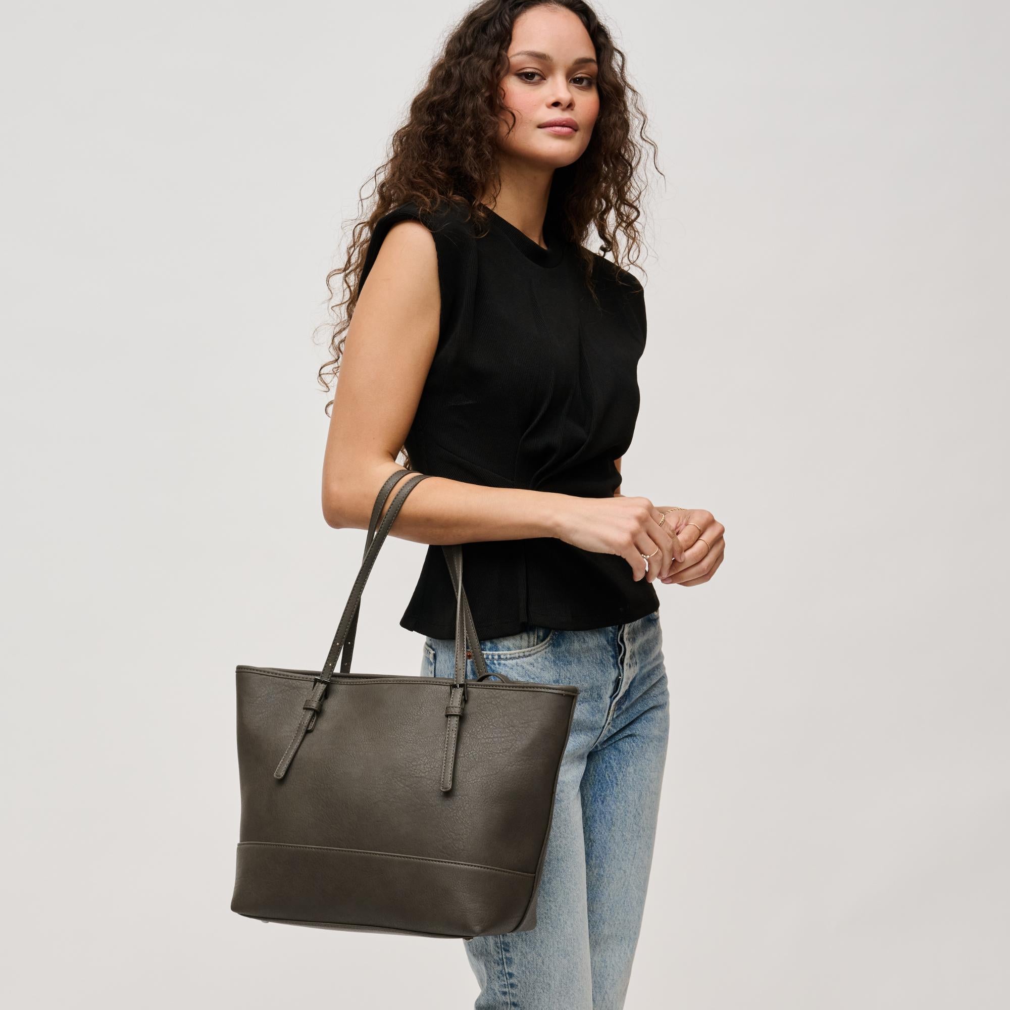 Bryleigh Tote Bag for Women - Stylish & Spacious Handbag for Work, Travel & Everyday Use | Durable & Fashionable Shoulder Tote Purse