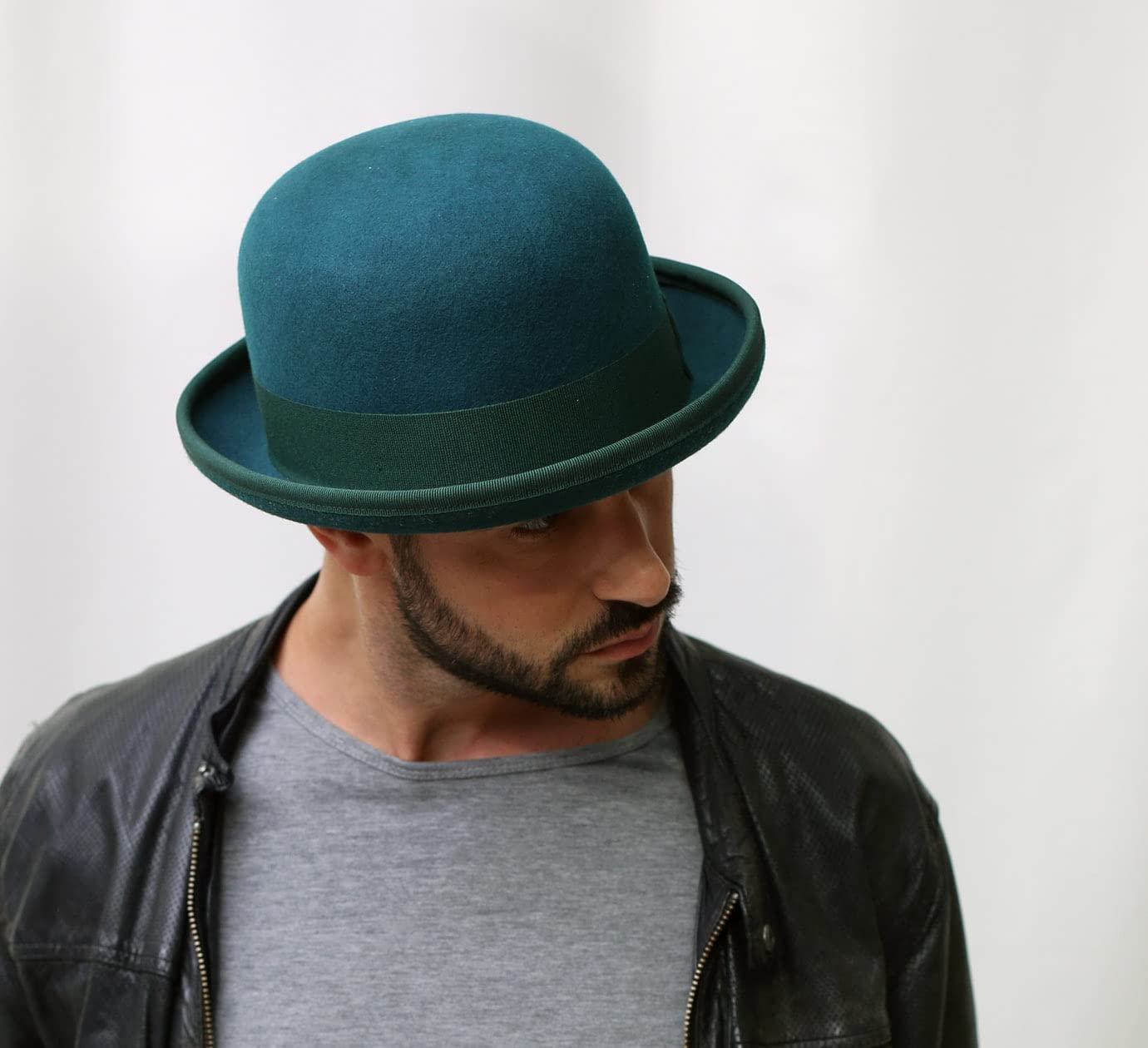 Wool Felt Bowler Hat for Women & Men - Vintage Style Fashion Accessory