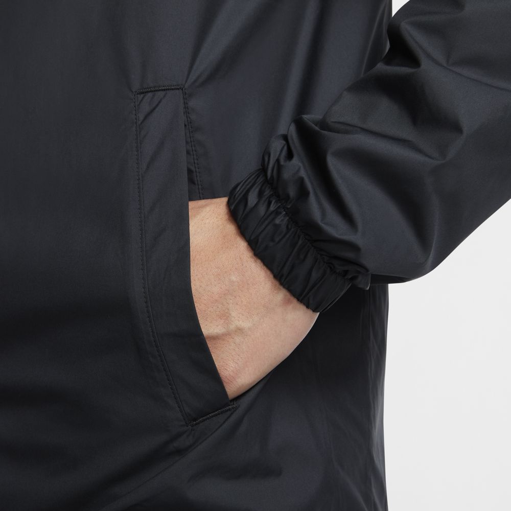 Nike SB Men's Skate Jacket - Black & White | Lightweight Water-Resistant Windbreaker for Skateboarding & Streetwear Fashion