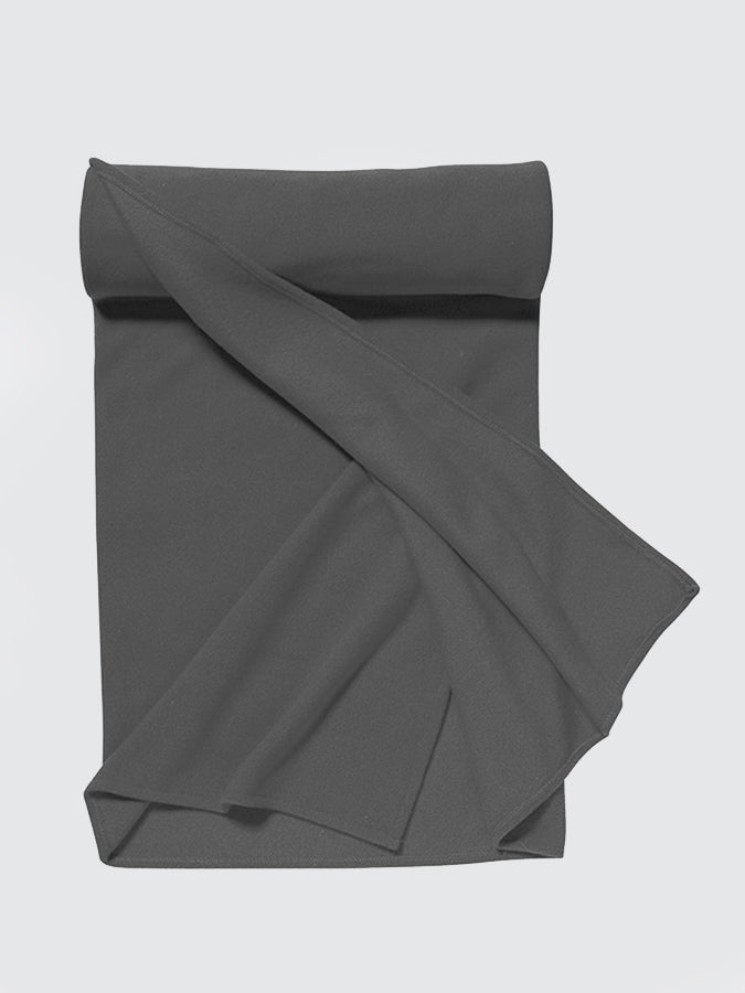 Cozy Plaid Fleece Blanket for Yoga Studio - Soft & Warm Throw for Meditation, Relaxation & Home Comfort