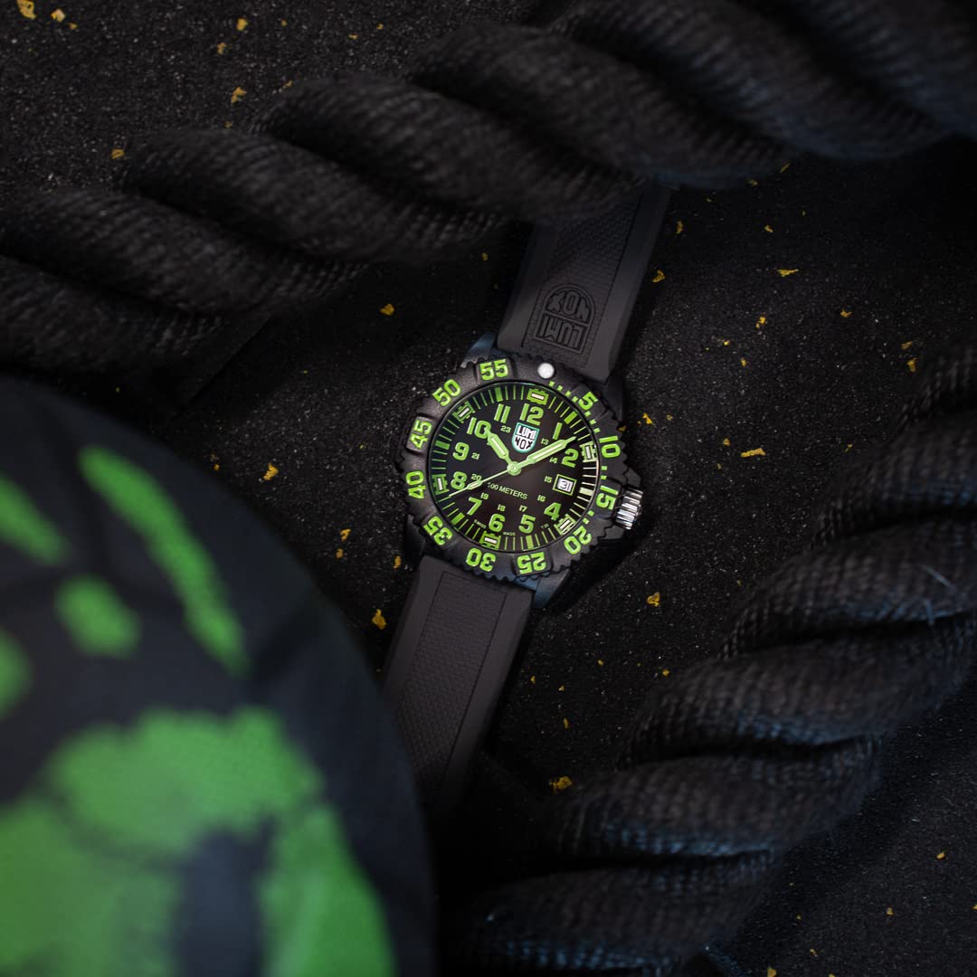 Luminox G Sea Lion Men's Military Watch with Date Function - 100m Water Resistant - Swiss Made - Durable Tactical Timepiece for Outdoor, Diving & Adventure Activities